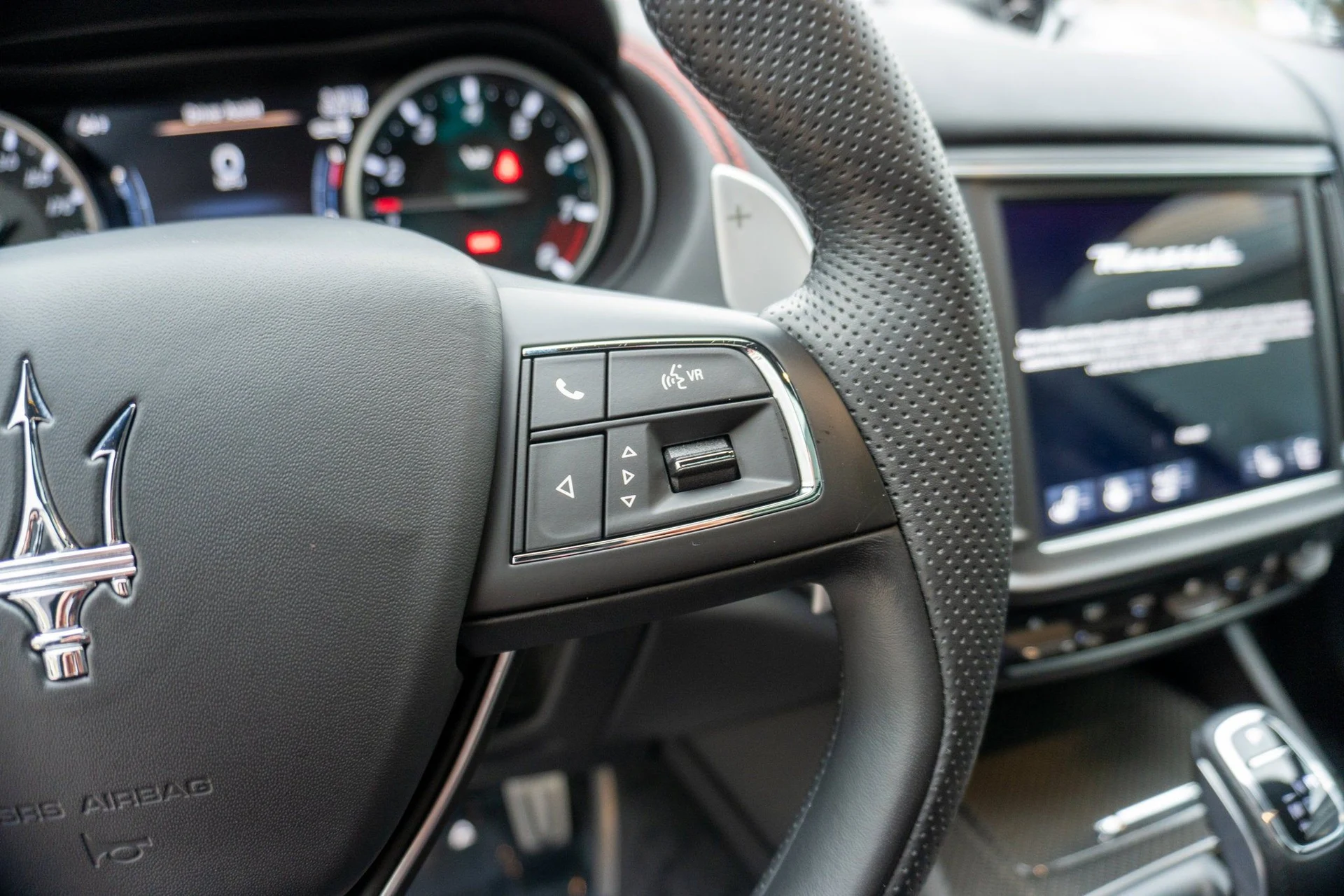 mph012_2203463373_b9496fb101c043b4a24475da072b465d_d7515144fe