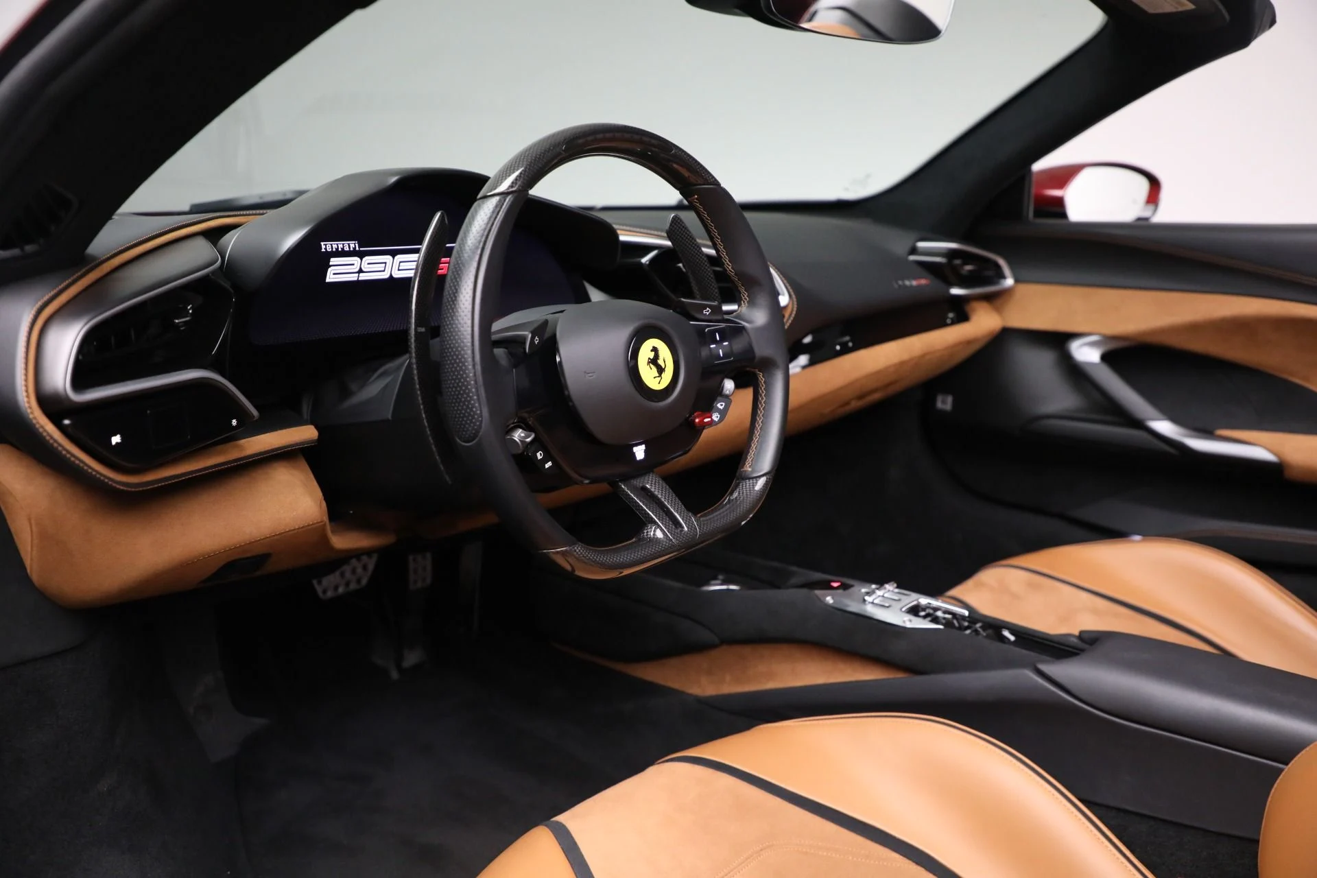 mph012_2207371978_Used_2024_Ferrari_296_GTS_1760724060_bdd977a137