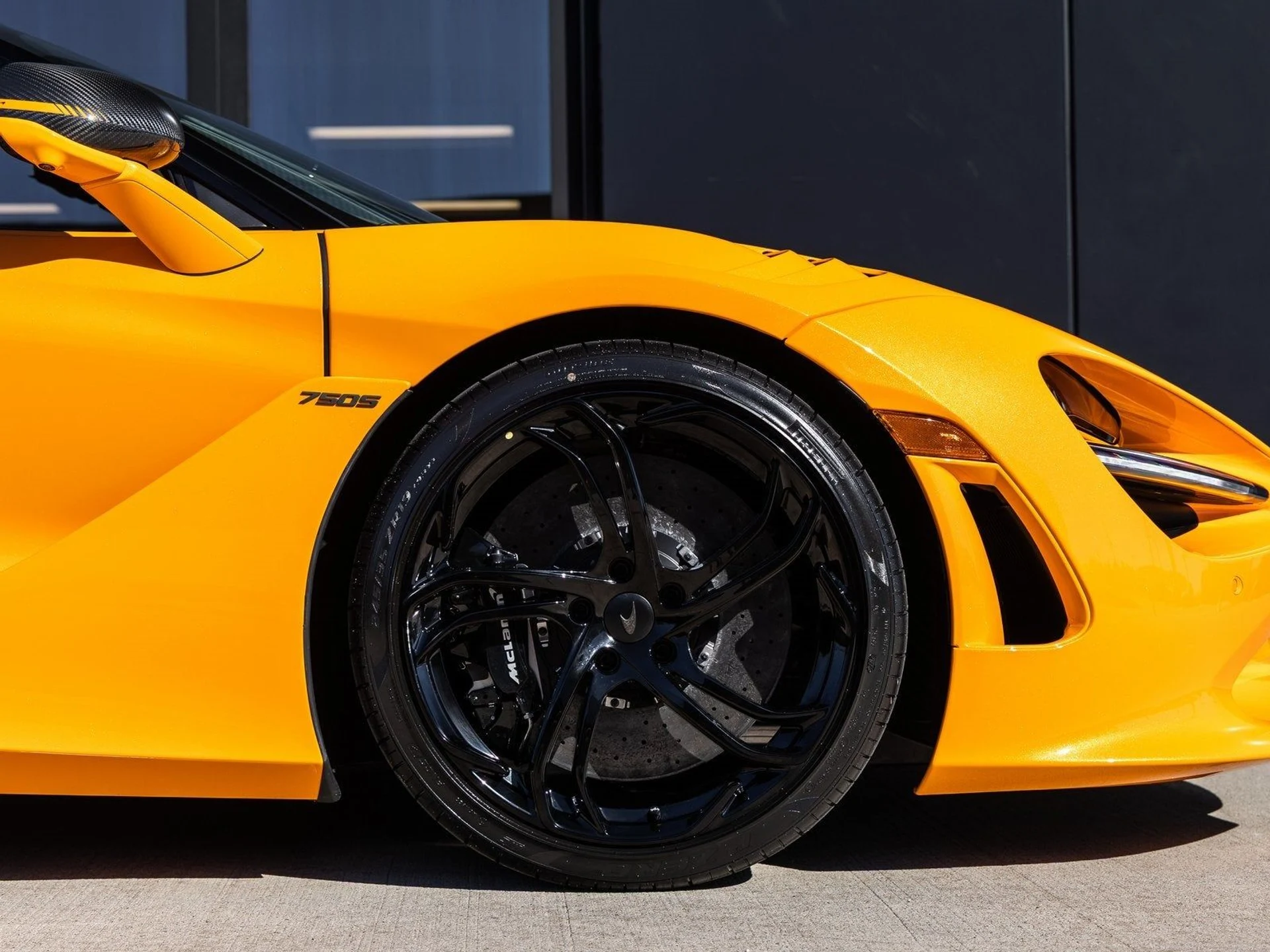 mph012_2212397916_13_b826909689