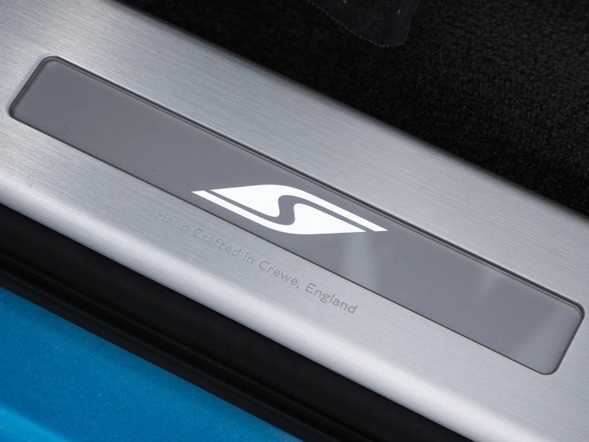 mph012_221752550_e30a0577208bd5c53acb48286e8bef91_f3f4be099c