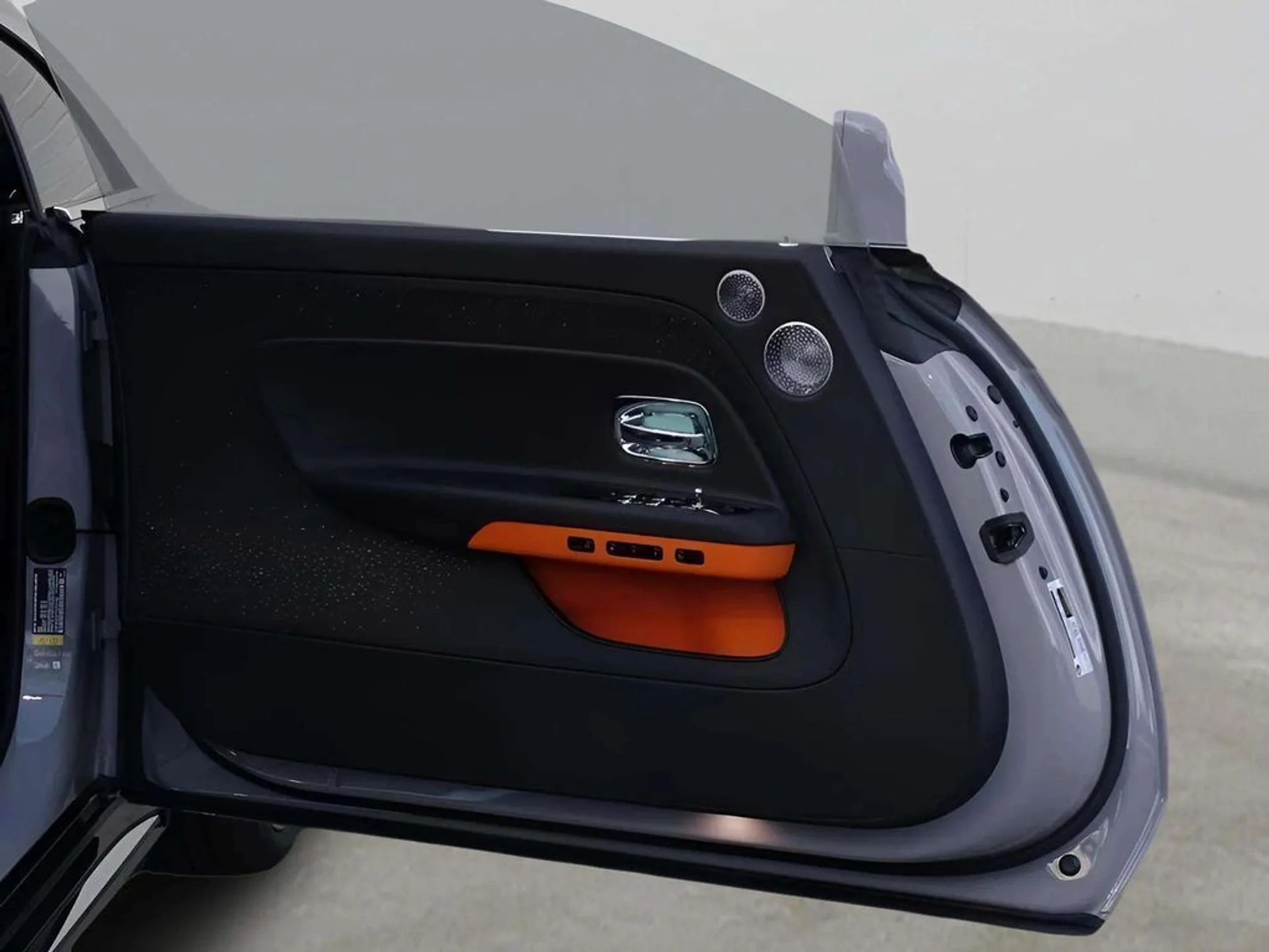 mph012_2220934885_l40r94mgreobs859u3pvpc5i1vij_64c53a3d00