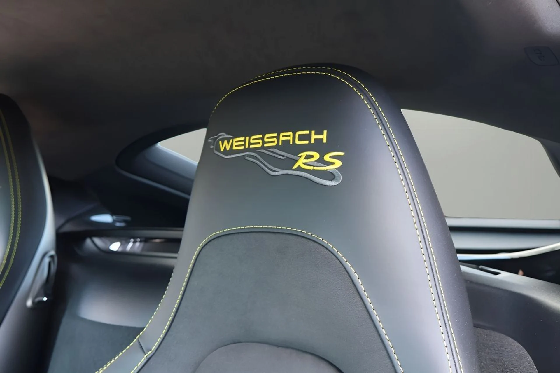 mph012_2230056207_13_c6c8741a48