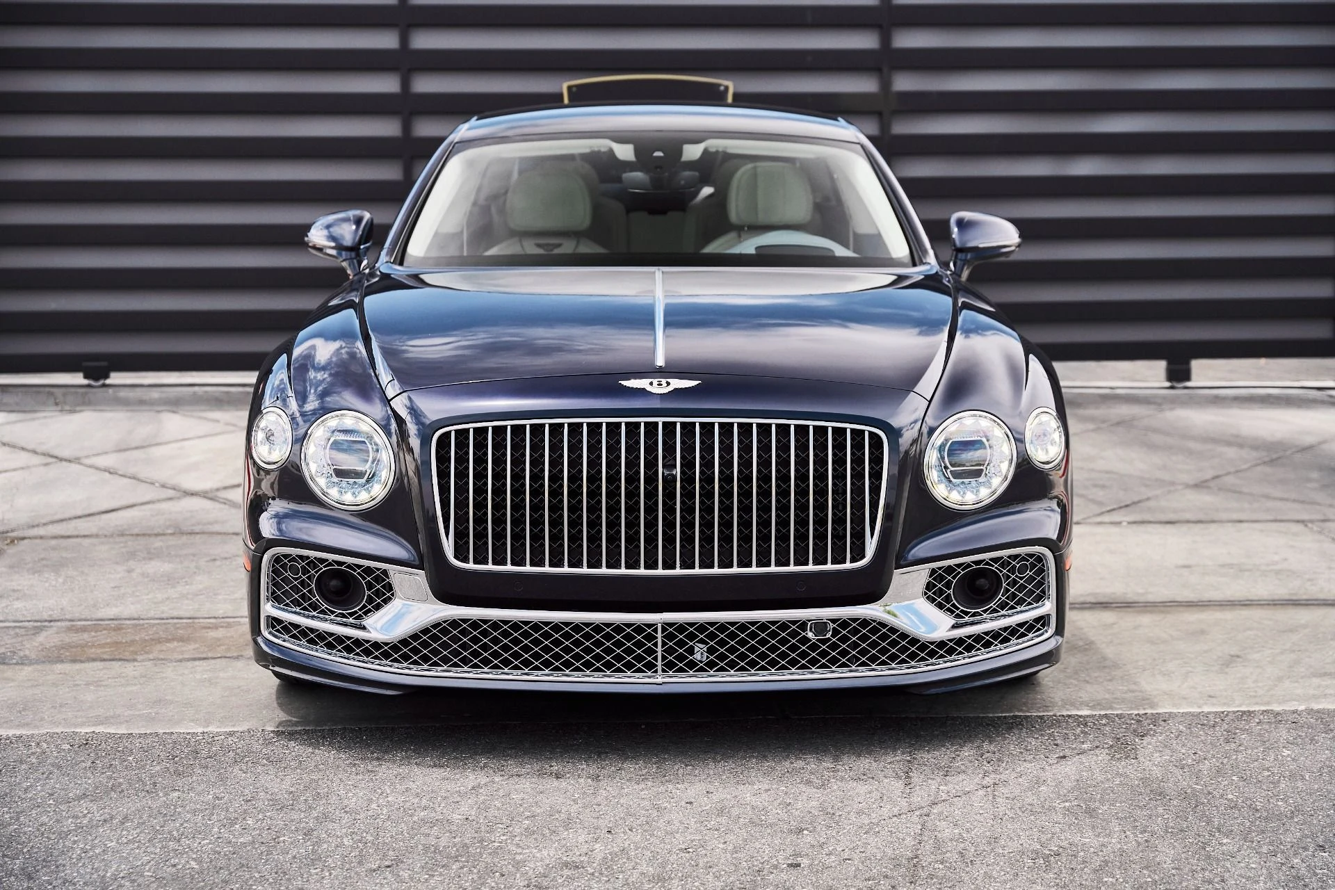 mph012_2245327382_Used_2021_Bentley_Flying_Spur_V8_1779867090_264d82ebe6