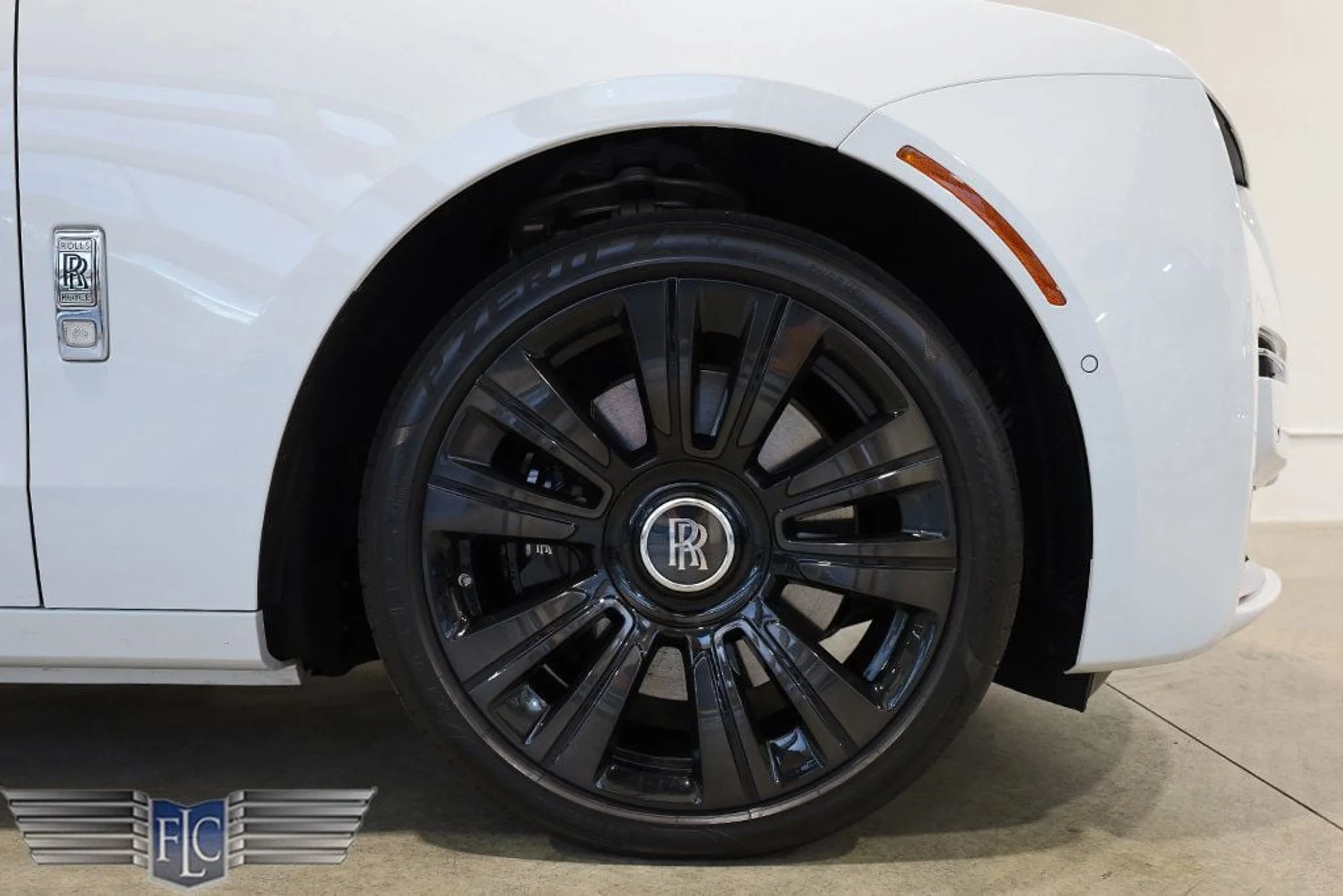 mph012_2248471261_used_2021_rolls_royce_ghost_withghostpackage_9689_21336772_13_1024_89e4b1b74b