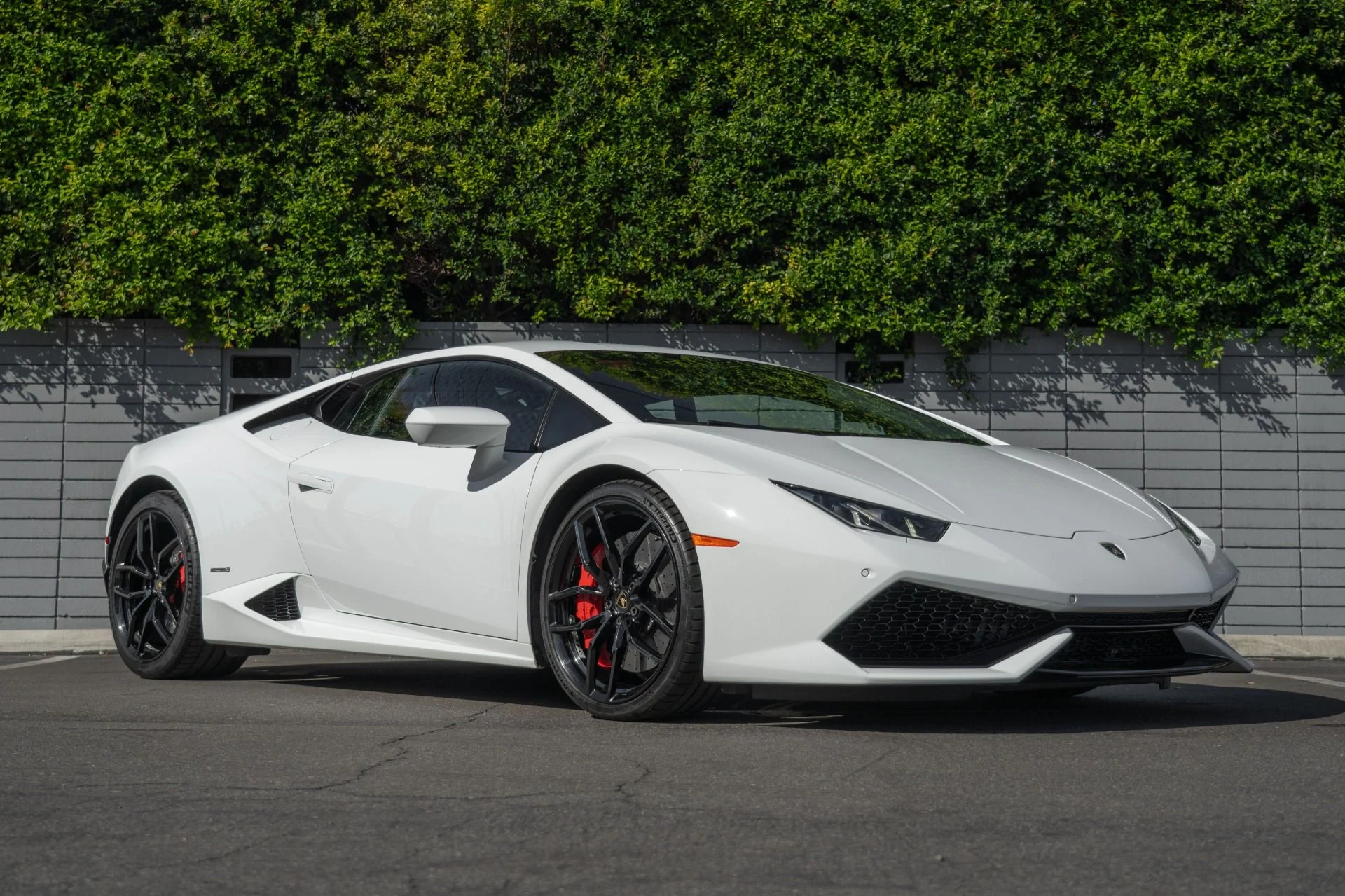 mph012_2252068242_Used_2015_Lamborghini_Huracan_LP_610_4_1761343879_1ee715c21b
