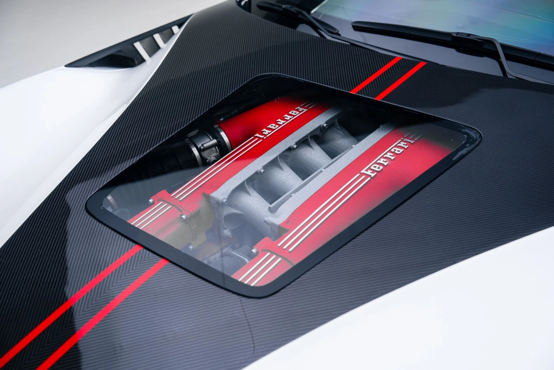 mph012_2255395402_Used_2016_Ferrari_F12berlinetta_1765306007_e15b8d9683