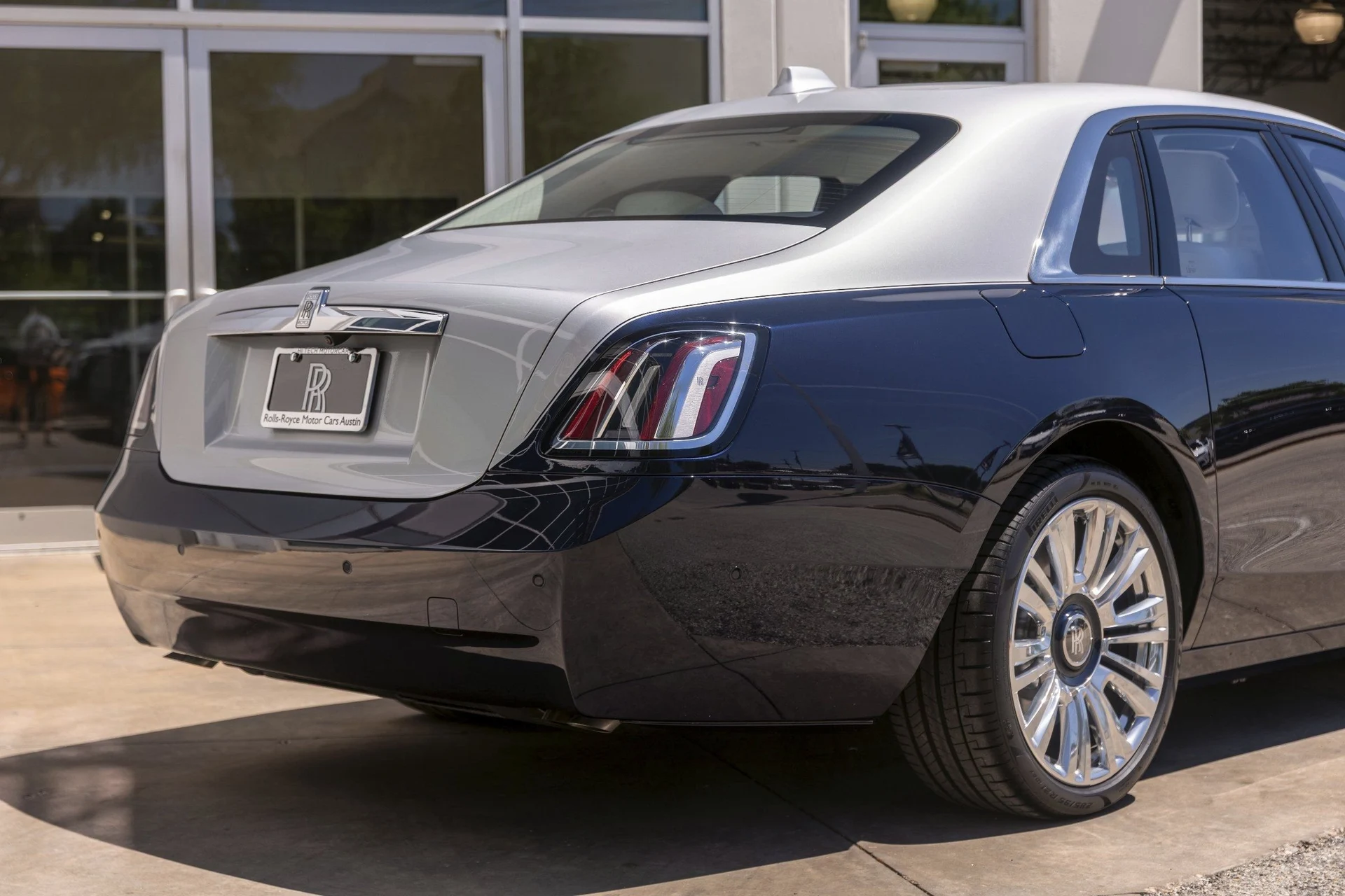 mph012_2257373902_Hi_Tech_Luxury_Imports_LLC_SCA_13_GZ_03_SU_230190_image_12_9d236a91d5