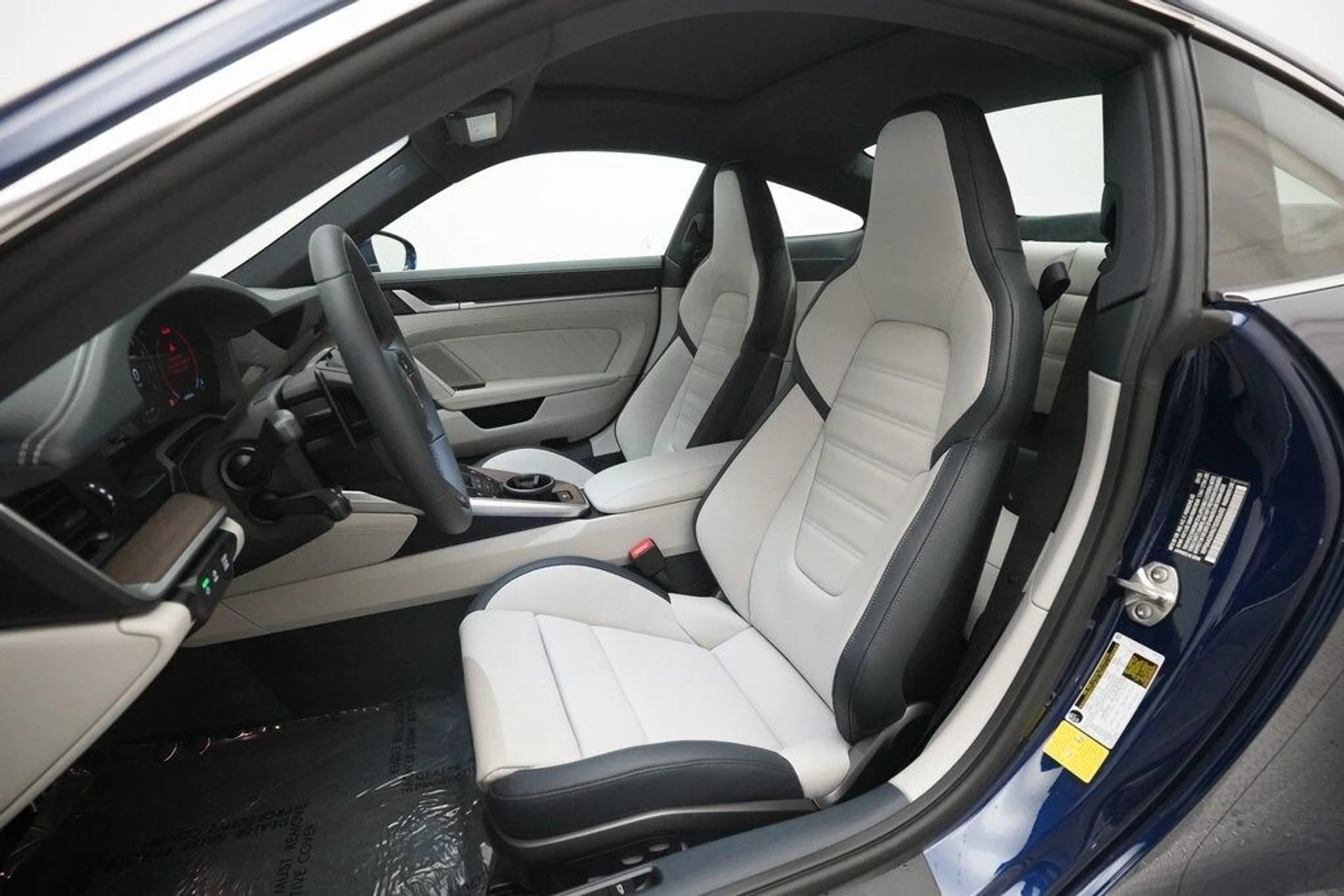 mph012_2257610079_9e578d1adf9b8672bb75038840e3ed1cx_d1326b9fd2