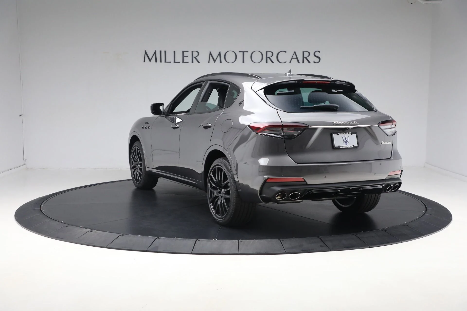 mph012_2266308167_New_2024_Maserati_Levante_Modena_Ultima_33cce714d9