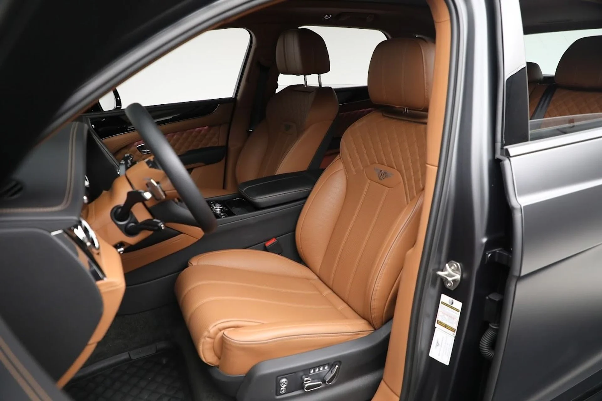 mph012_2272495897_Used_2023_Bentley_Bentayga_S_V8_ce49525f06