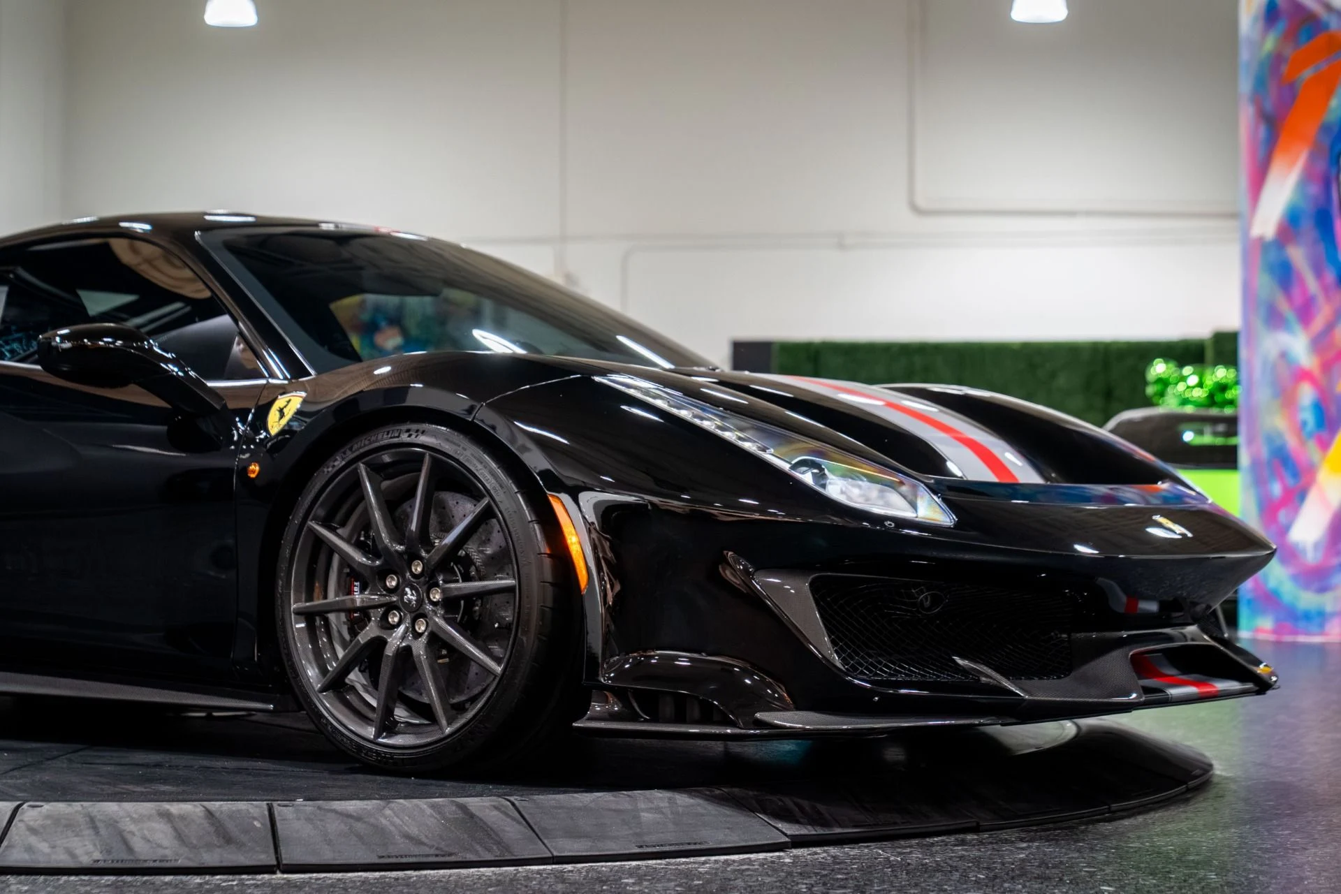 mph012_2277226304_Used_2020_Ferrari_488_Pista_1767389957_20f96c4336