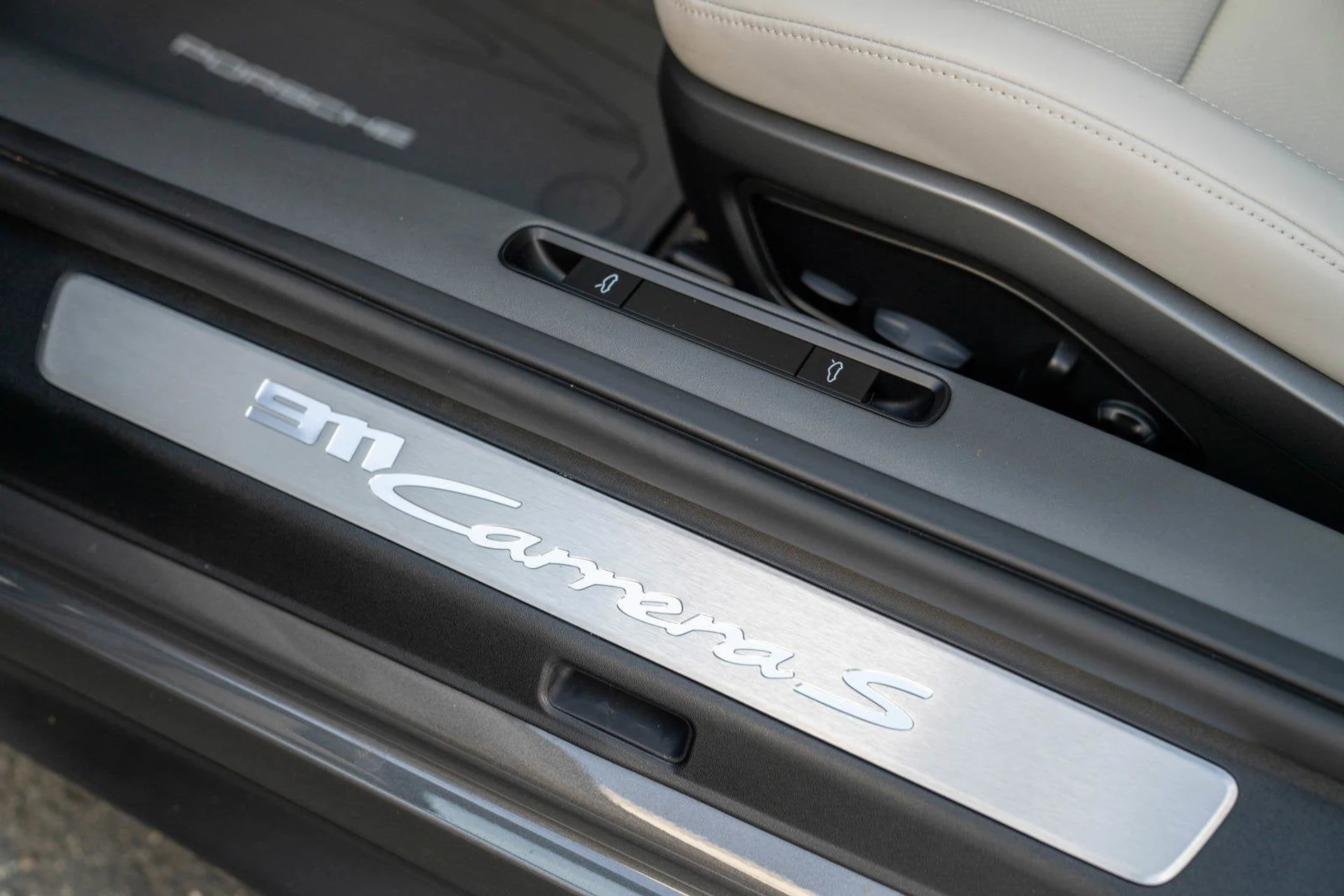 mph012_2279740346_13_ae51614b4c