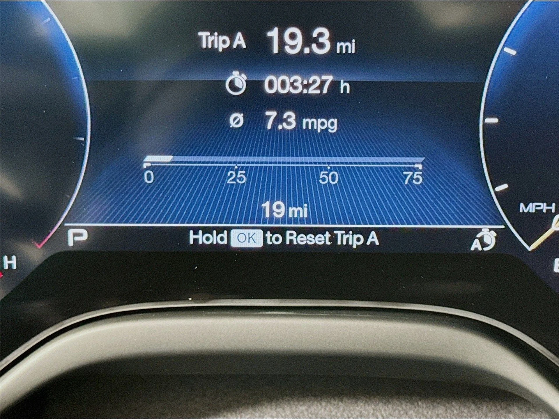 mph012_2283715647_f04f4cbfda935358196b2205f4830b95x_b0a2fd6147