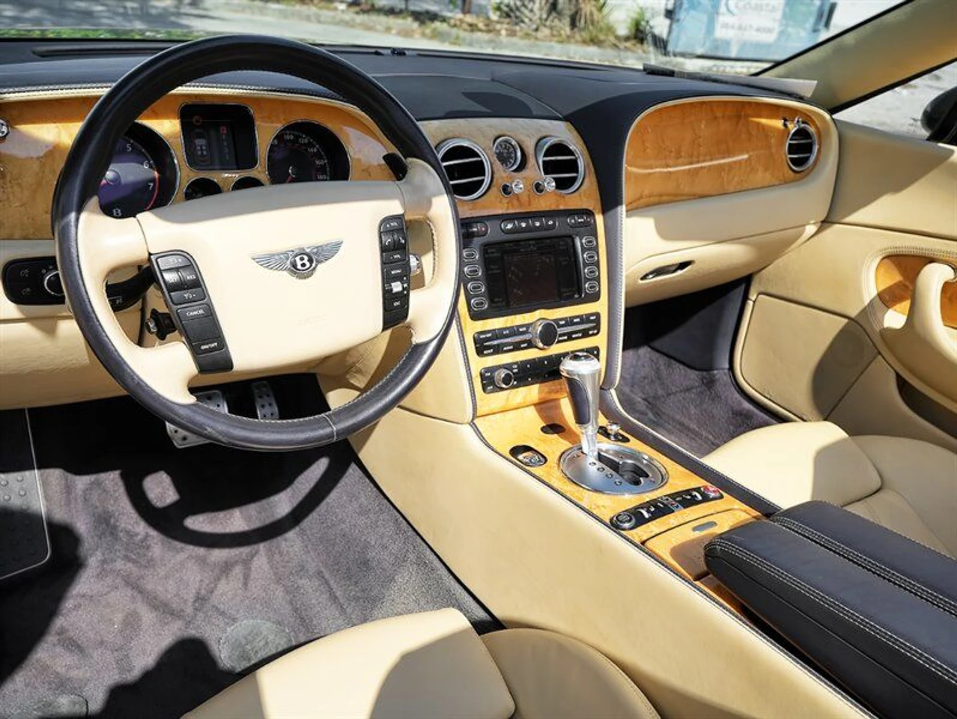 mph012_228437417_fbc955138e_800_8464ad4f9c