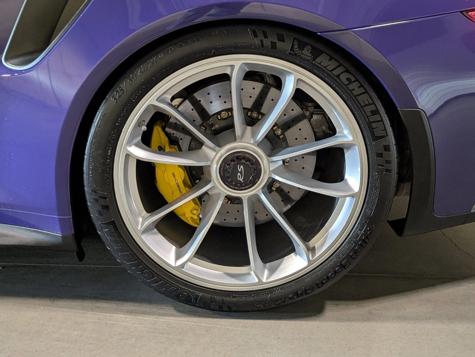 mph012_2286523958_691514456b5cbe6dc0a7c2835741dd53x_a800298fe6