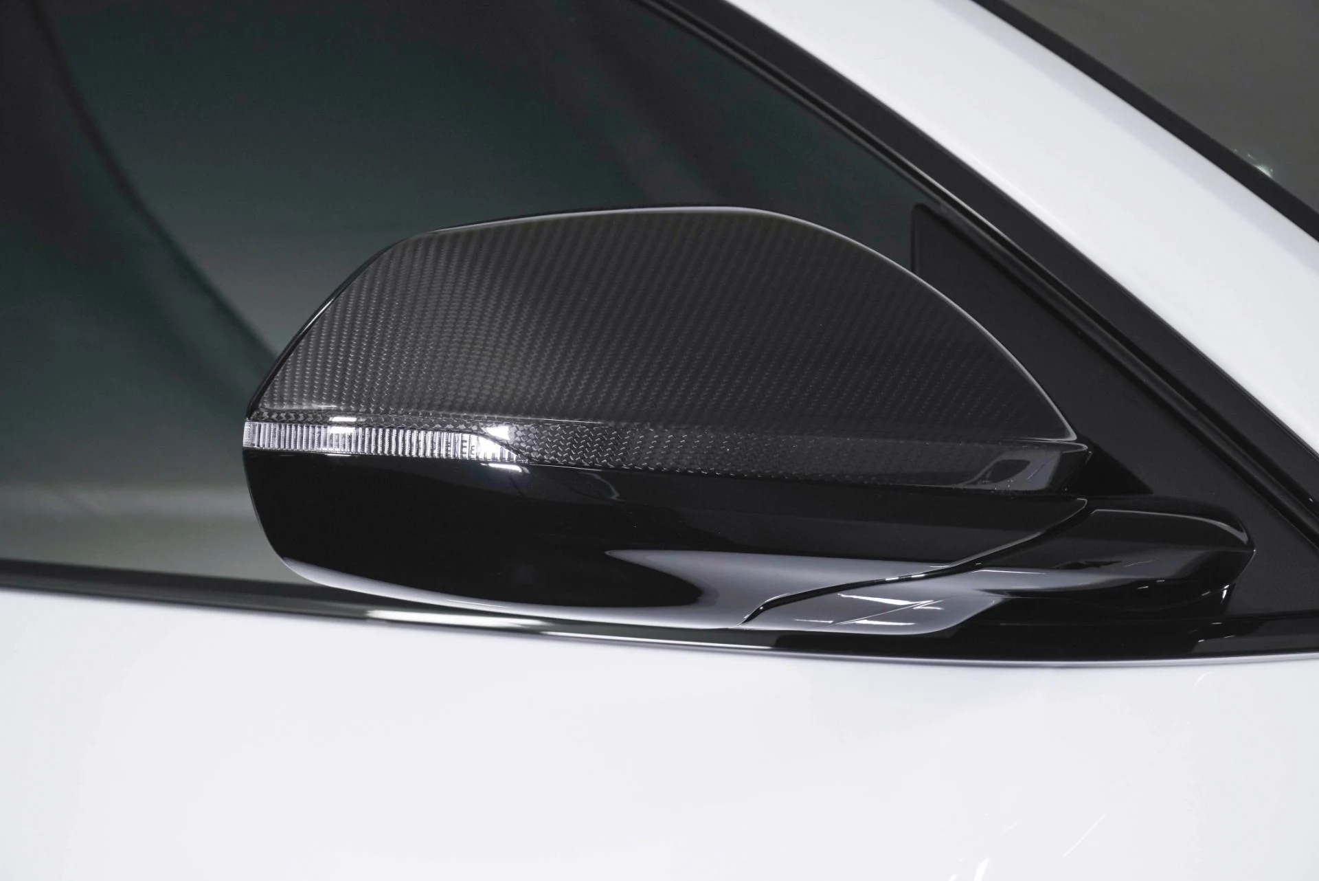 mph012_2293599175_Used_2023_Lamborghini_Urus_Performante_1789368095_1fc2cfa9c9