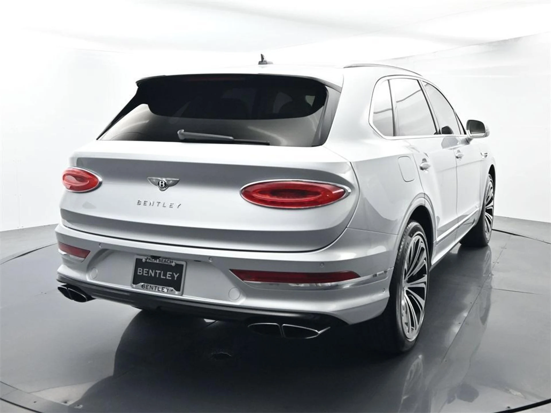 mph012_229734618_8_Gjqc83vb_Wjk_W5_KZ_8_B_Ki7z_Mu_X_o_4473ec7287