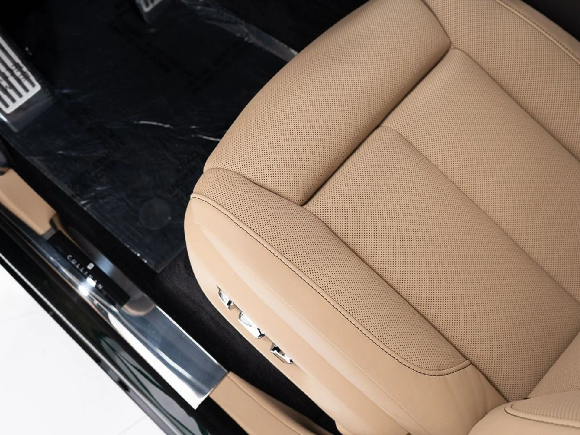 mph012_2300127483_bf1c935c3f61f45d39e994b7674542fd_acca356dc7