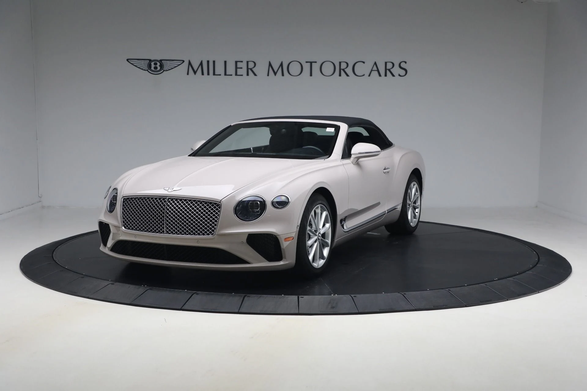 mph012_2301600951_Used_2020_Bentley_Continental_GTC_V8_1776967967_3d3301fabb