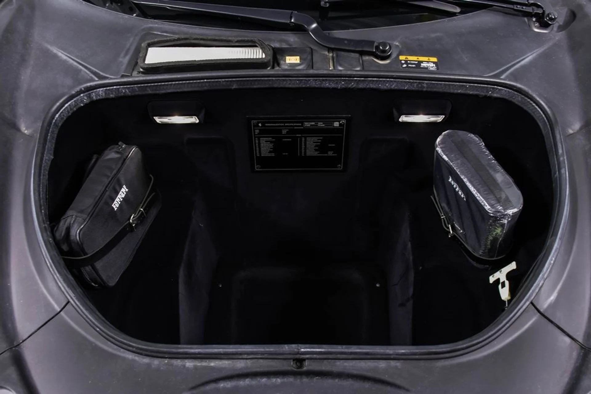 mph012_2306833160_fd7c74ddcc8cc95459b7ea0c75484917x_3d5f99b405