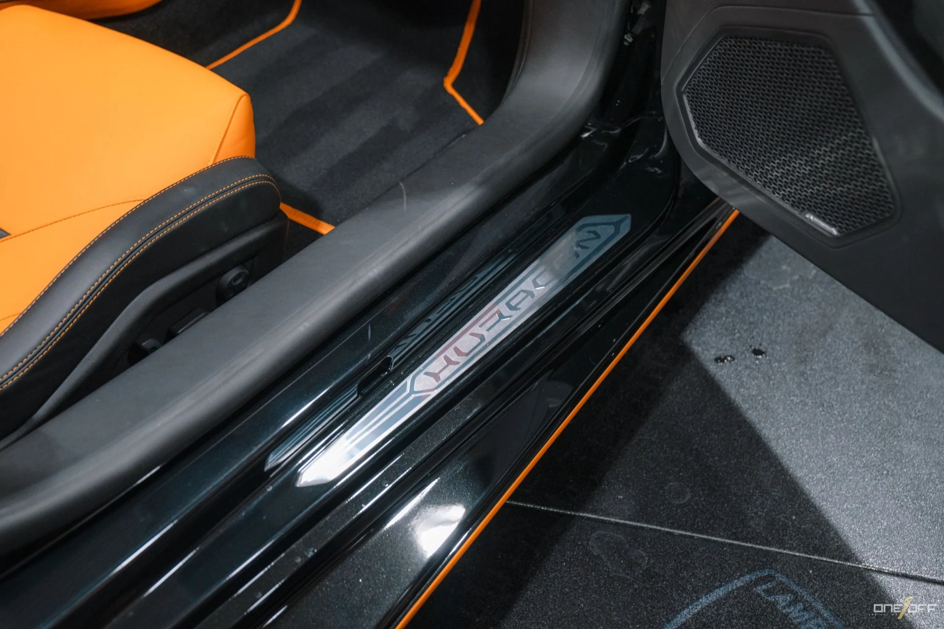 mph012_2308476255_Used_2020_Lamborghini_Huracan_EVO_Spyder_w_FULL_Stealth_PPF_Sensonum_Lifting_System_1757964626_ced4f79011