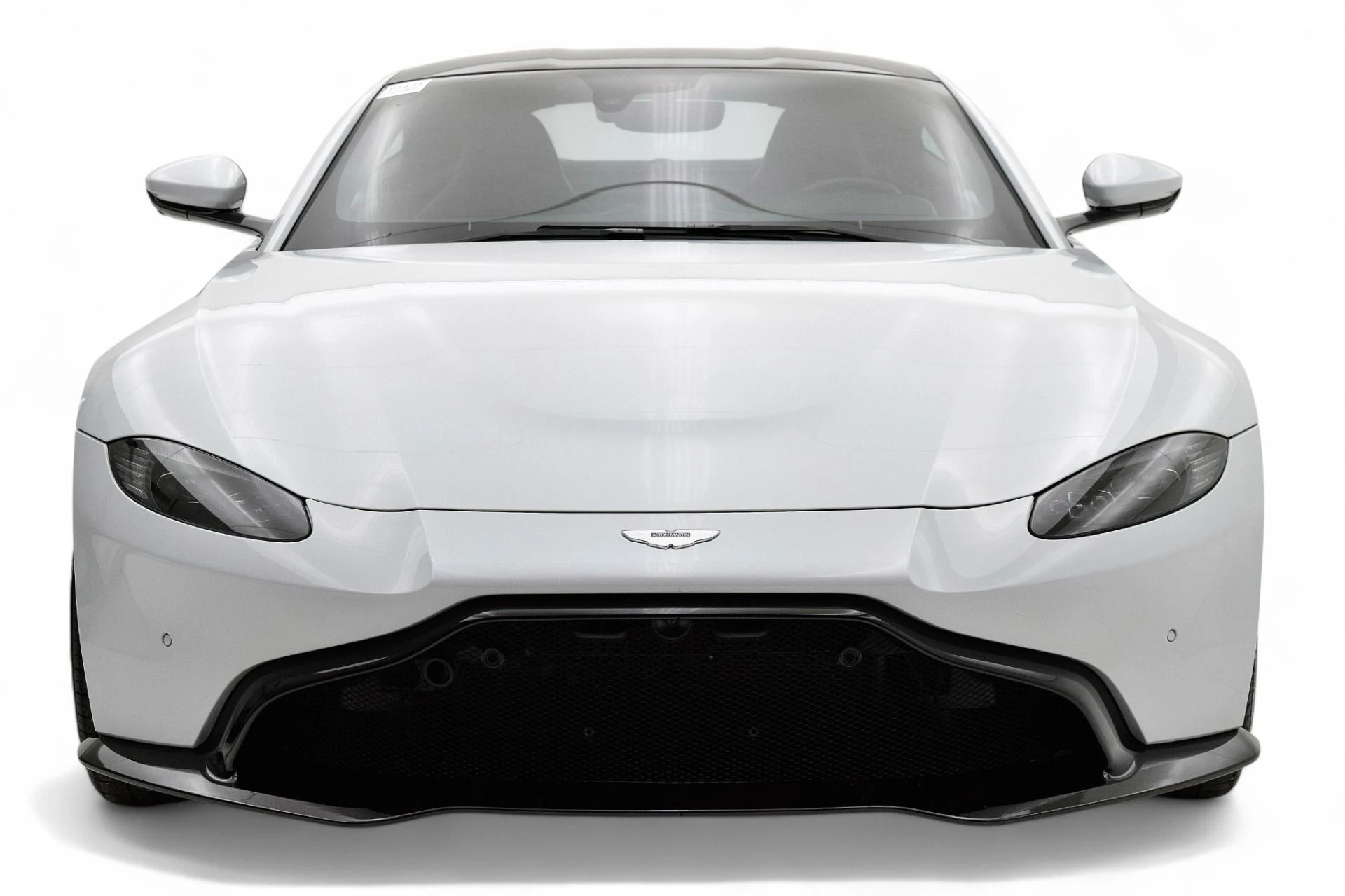 mph012_2310677527_Used_2019_Aston_Martin_Vantage_Coupe_f27cc8c832