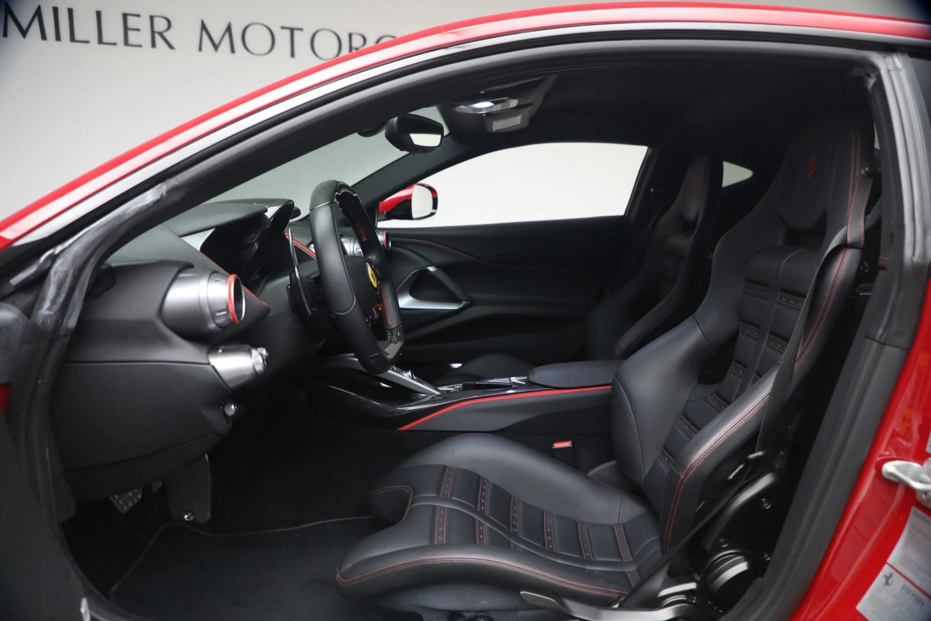 mph012_2311481110_Used_2018_Ferrari_812_Superfast_1782848495_8873dd17ce
