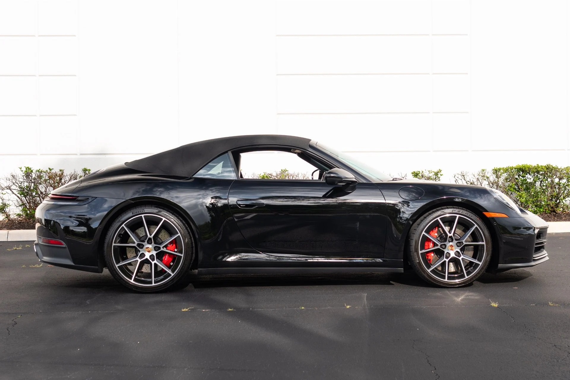 mph012_2315100980_Used_2026_Porsche_911_Carrera_4_S_1778085814_d6becaf2b0