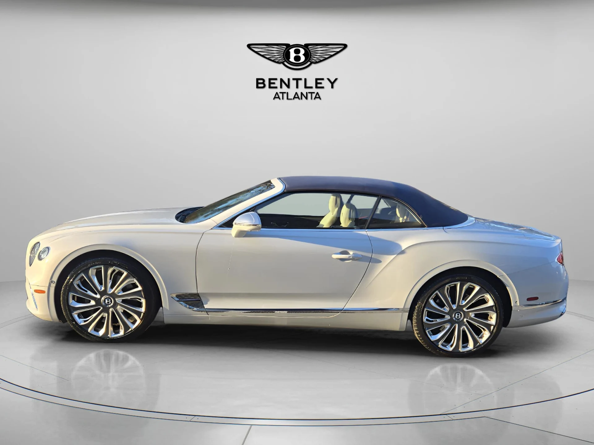 mph012_2322327374_32fbccdae0fc805f7e1a57054b9cf81bx_5652678a58