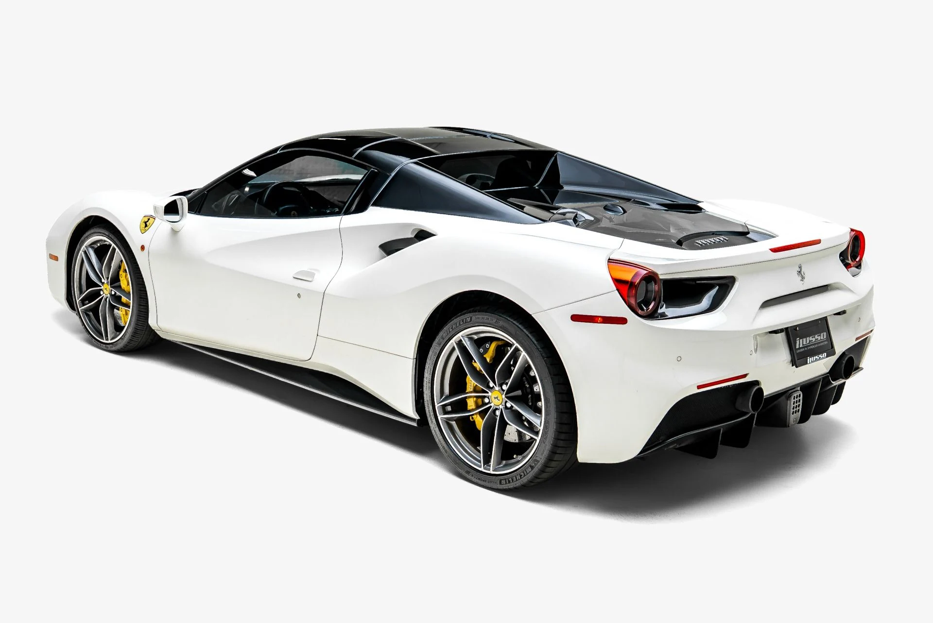 mph012_2328844621_Used_2017_Ferrari_488_Spider_1784937305_0a1d960671