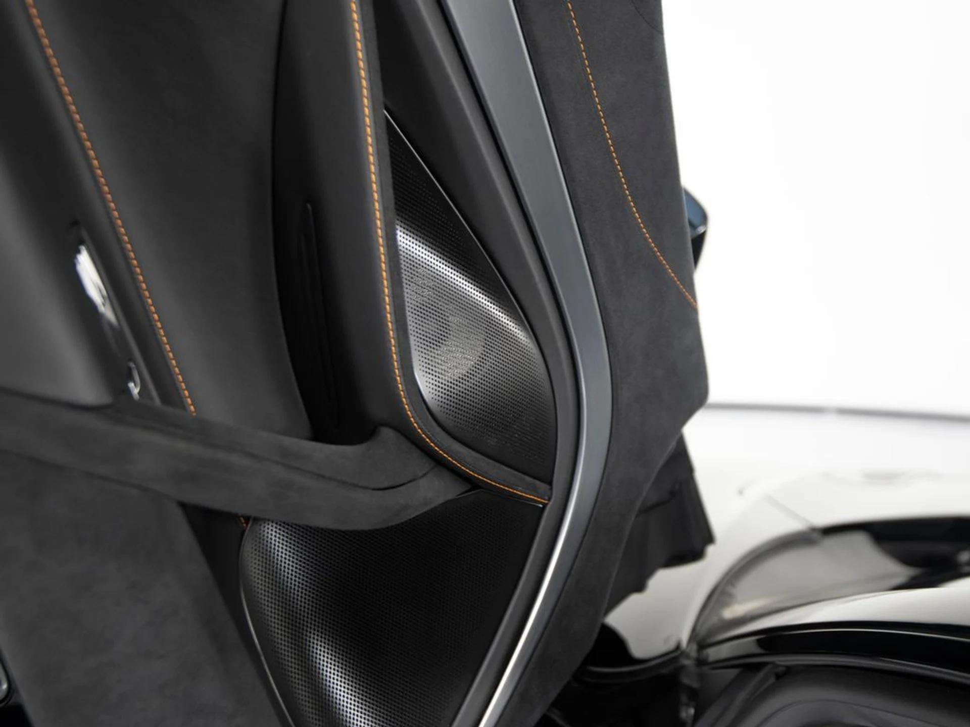 mph012_2333704274_a7e203776bc522b1f777984f20cb8137x_03e5cb3bae