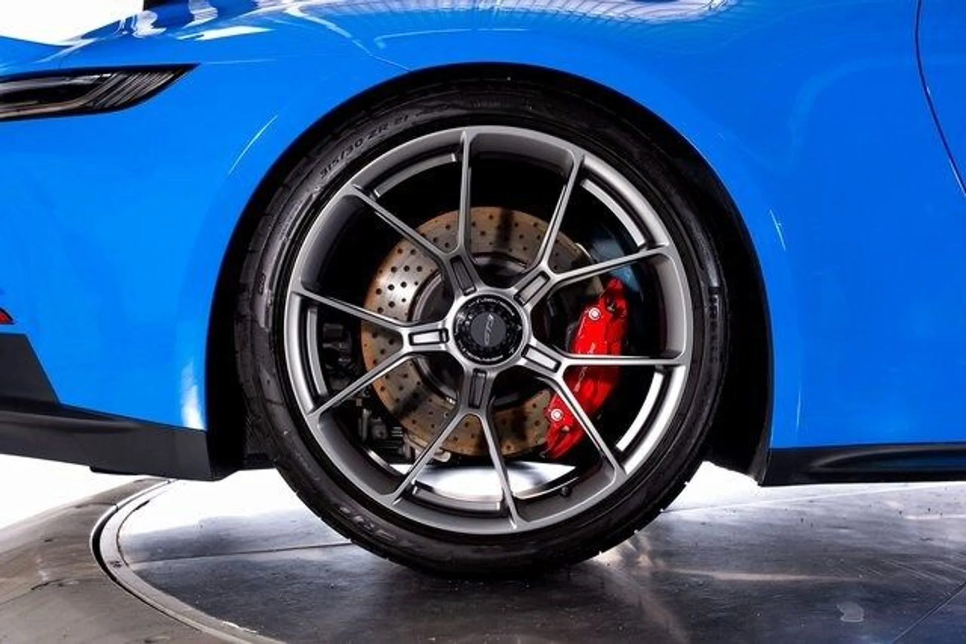 mph012_2334343119_e17933f9869ad35354a376d6fe418118x_d0d21ce373