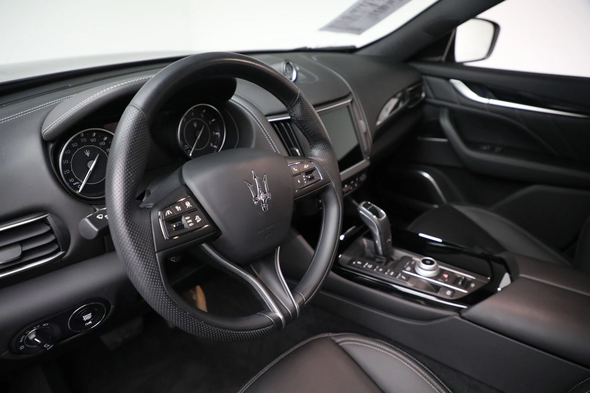 mph012_2337412210_Used_2022_Maserati_Levante_Modena_70b81c1402
