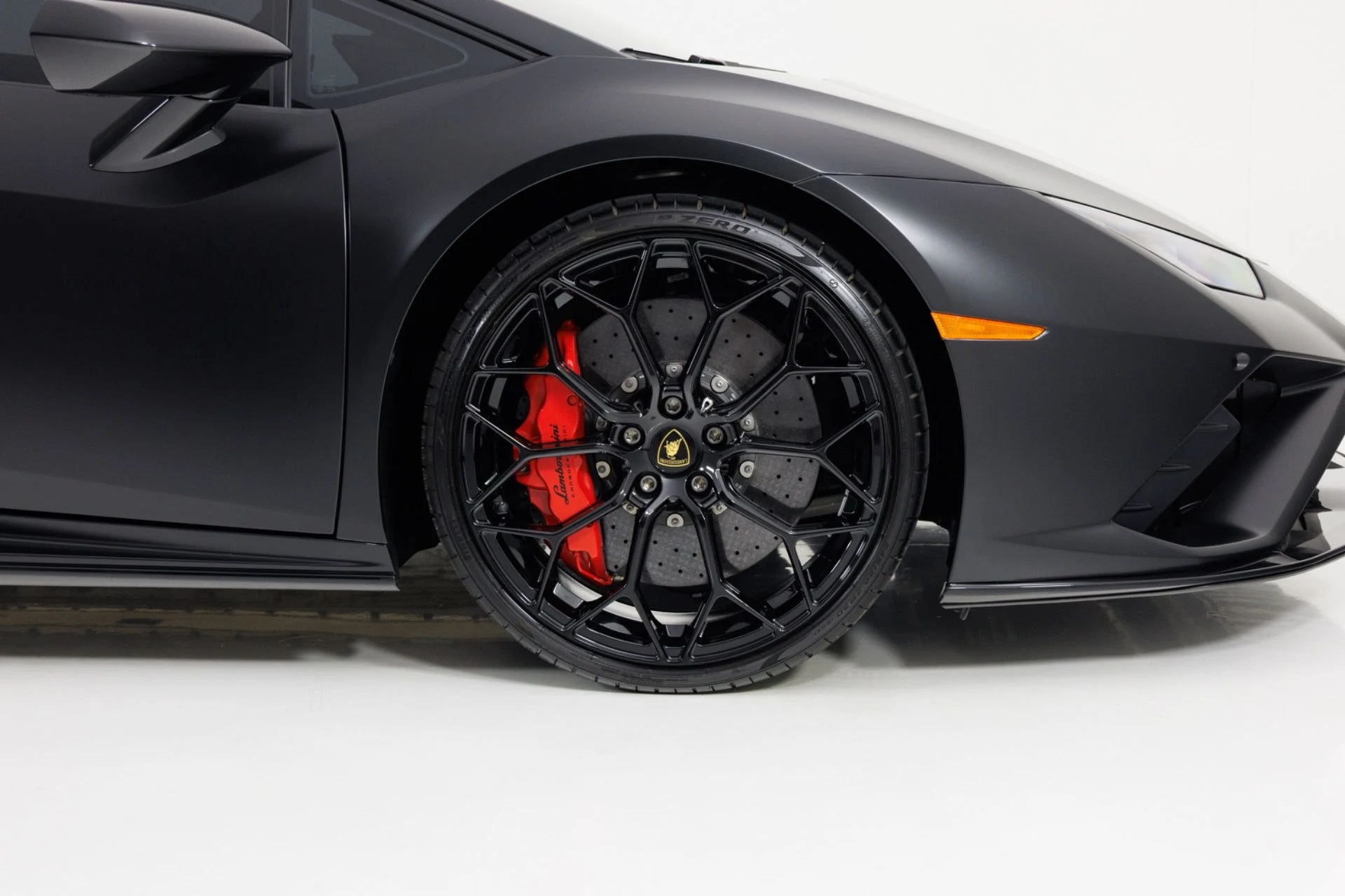mph012_2339707065_Used_2023_Lamborghini_Huracan_EVO_1790005616_518c553009