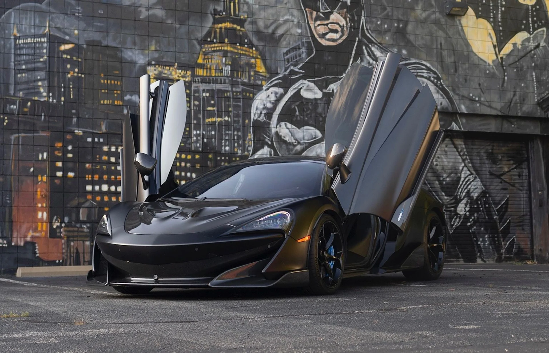 mph012_2343859446_Used_2019_Mc_Laren_600_LT_1759961553_b3b48a797f