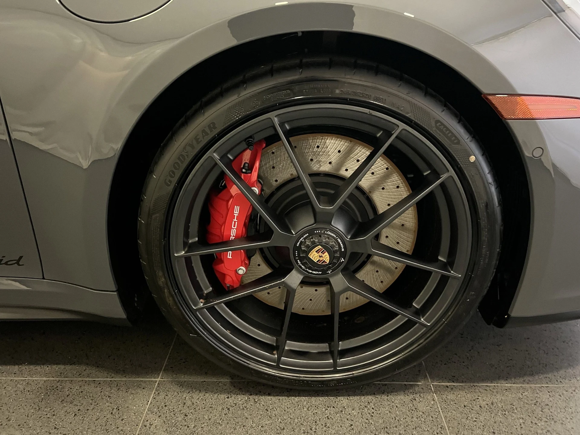 mph012_2346113106_0a0d0f0b294a783b9214ea8cfbbe4a27x_5483f0a297