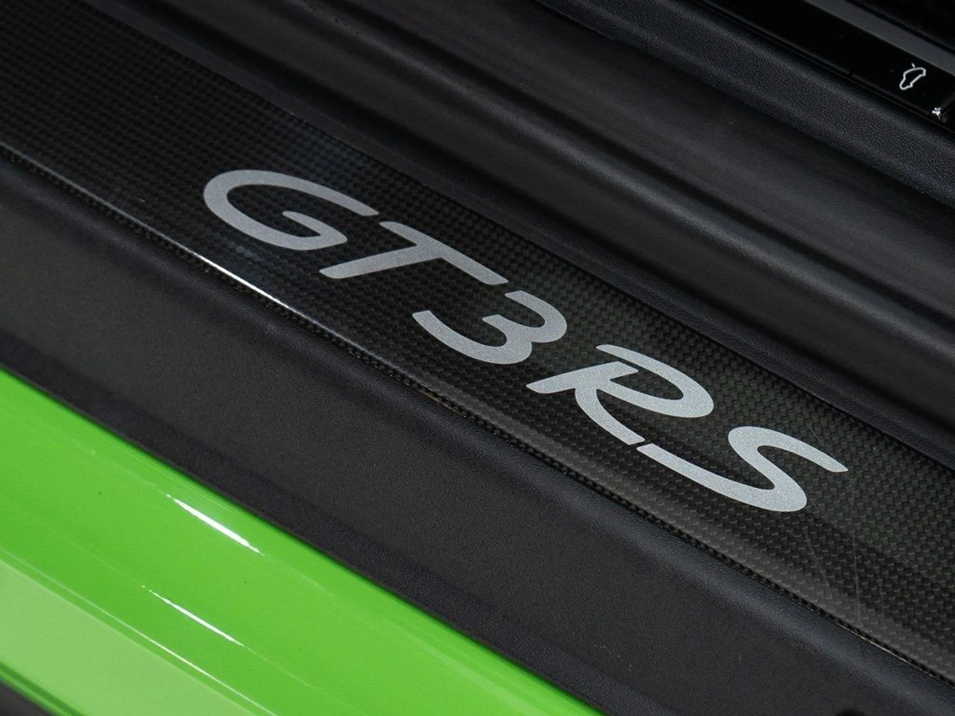 mph012_2349783044_7c4106b3a7a220870843989ed39f8435_a2f4ebc611