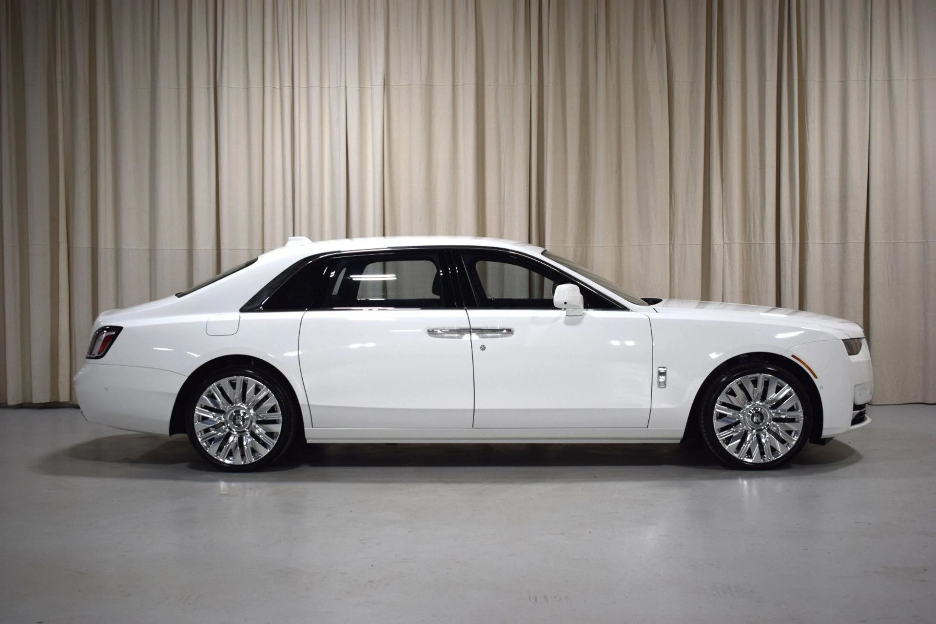 mph012_2354545364_cb221963bff1a1068c6f5397e0eb1828x_bd53a1b9c0