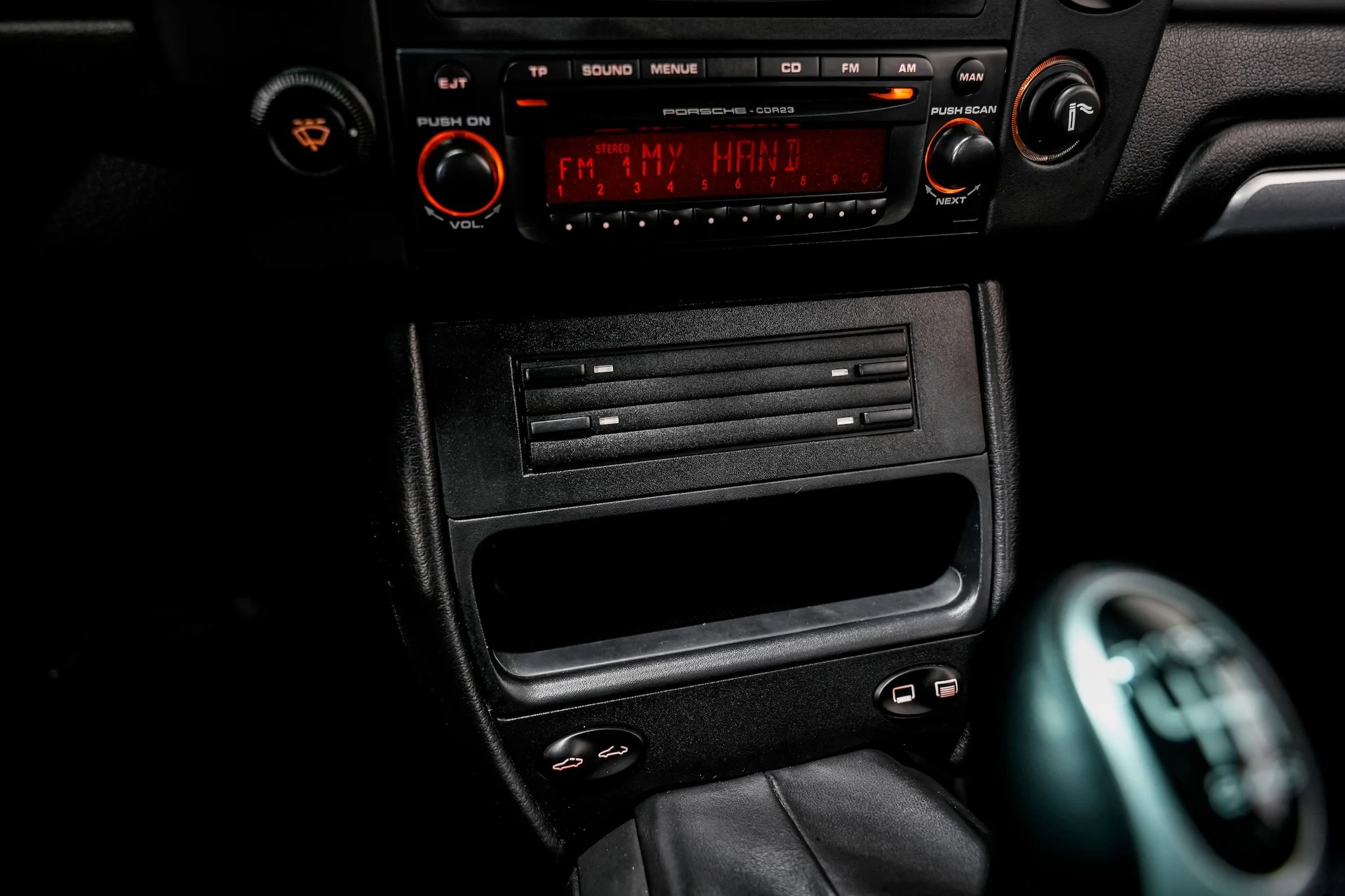 mph012_2354980697_07426e0c97299c26475c89e19f42dedcx_e94e3bf171