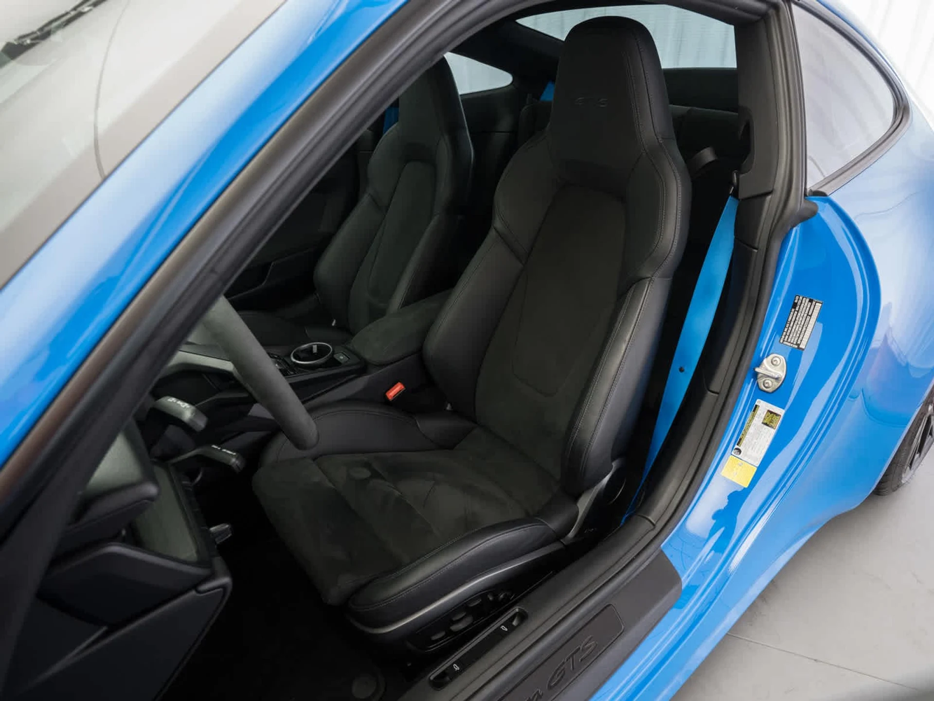 mph012_235905106_a61dc9bef85ba796892a44b46563ef48x_81e4eced27