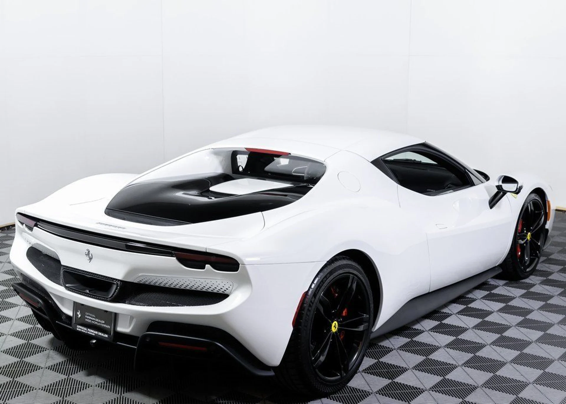 mph012_2360250216_3aee1b4d9fa0cbc6c18197a2c26a2282_e39c706095