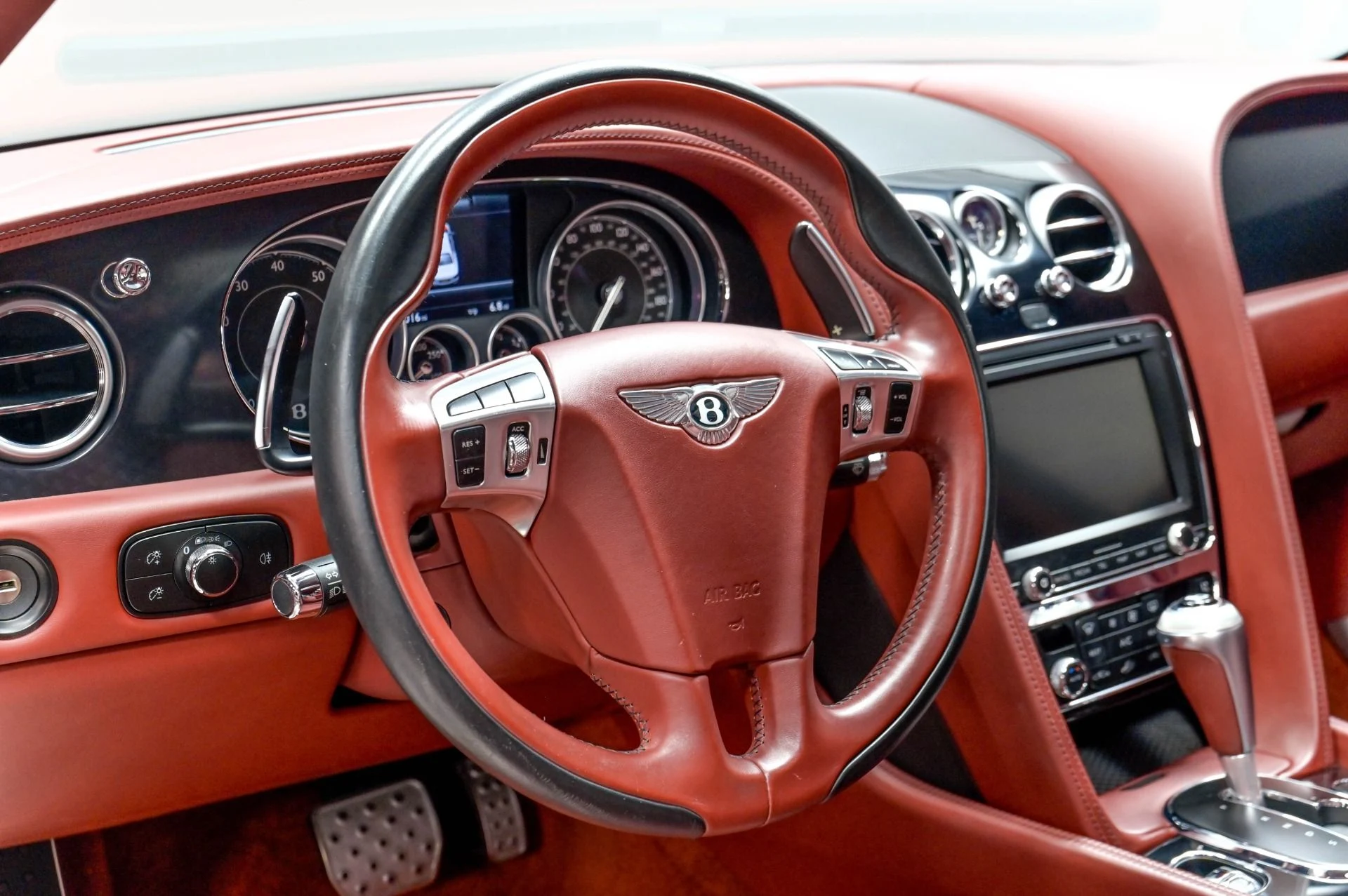 mph012_2361274462_Used_2017_Bentley_Flying_Spur_W12_S_1782583003_53ebdda607