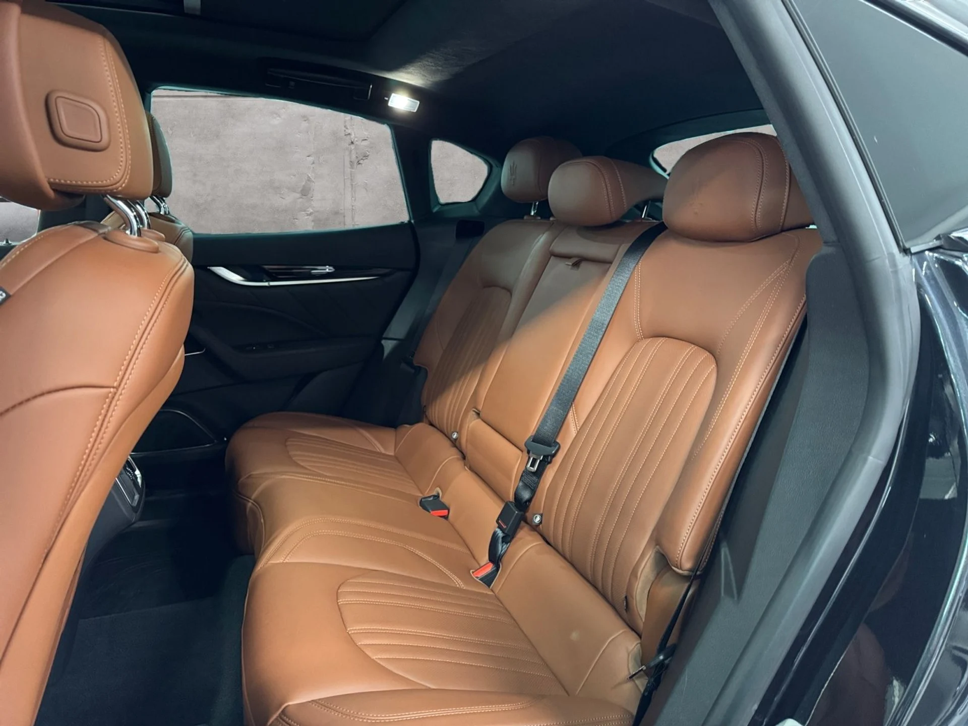 mph012_2366184614_3ca104f1_341e_46dc_a7c3_f3d9cced5c81_a414197d31