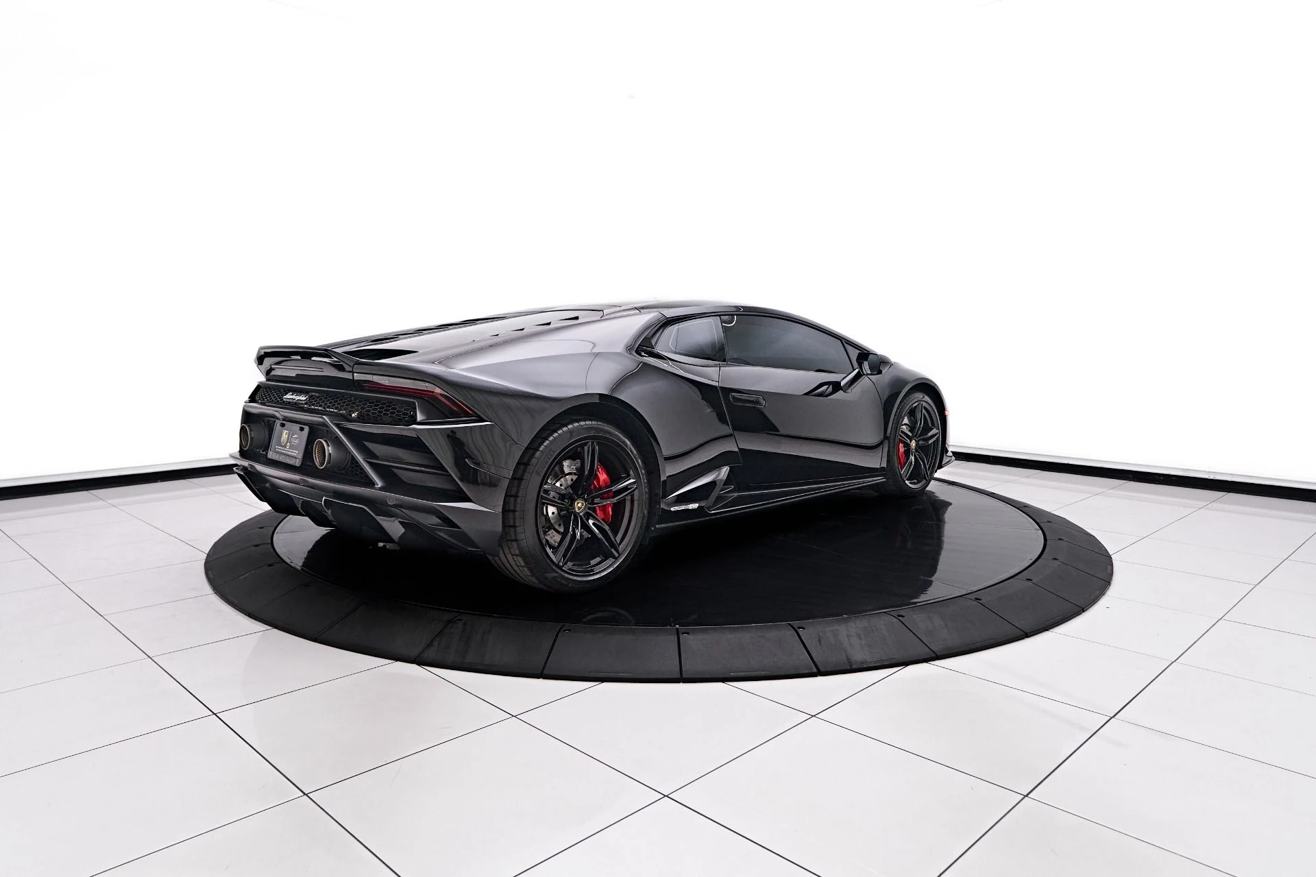 mph012_2367201664_Used_2022_Lamborghini_Huracan_EVO_Base_1752781637_3766d49593