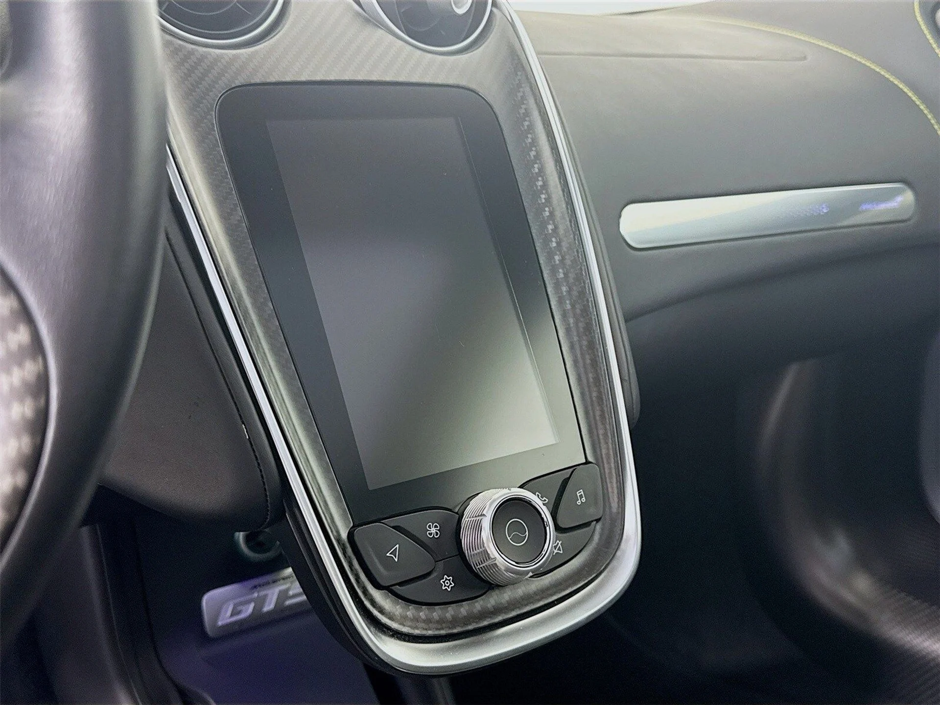 mph012_2370475505_06526544815447b6eaae506d2f5067d5x_caf8eec9b3