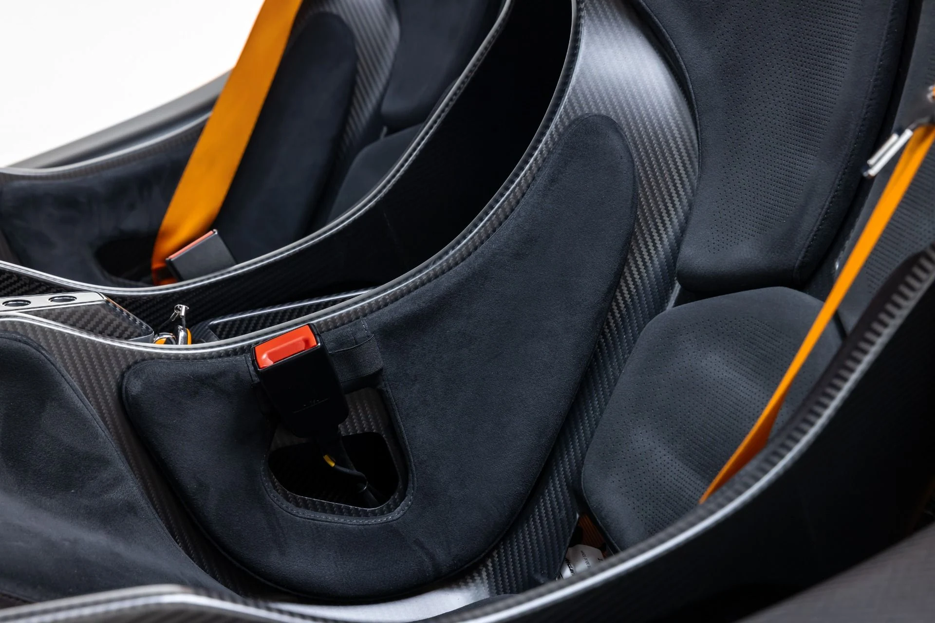 mph012_2371651346_13122_p13_l_d462cf36a9