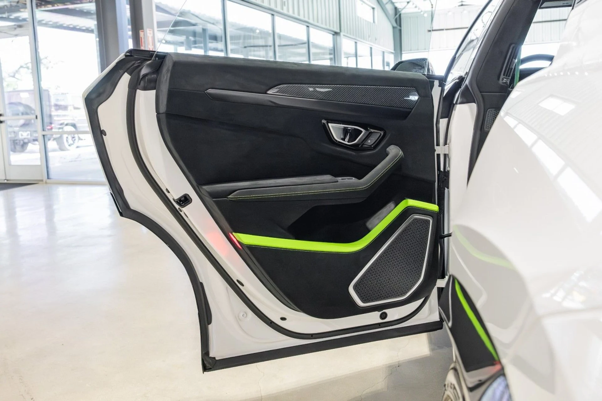 mph012_2372915447_xg_0e217203a7