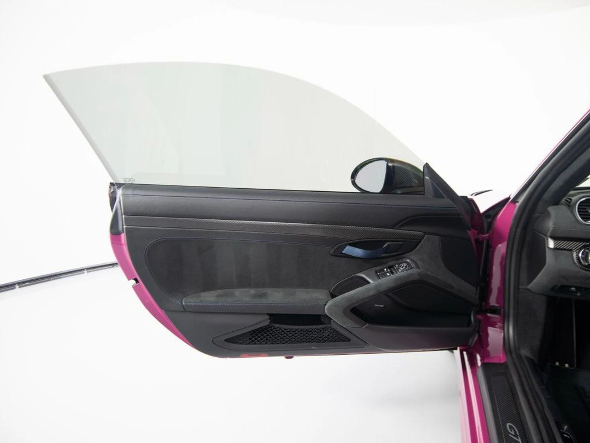 mph012_237384714_g_Hstm_Ldb8i_X23_OB_Pfwj_XX_2o_CA_1s_50ee9f5e46