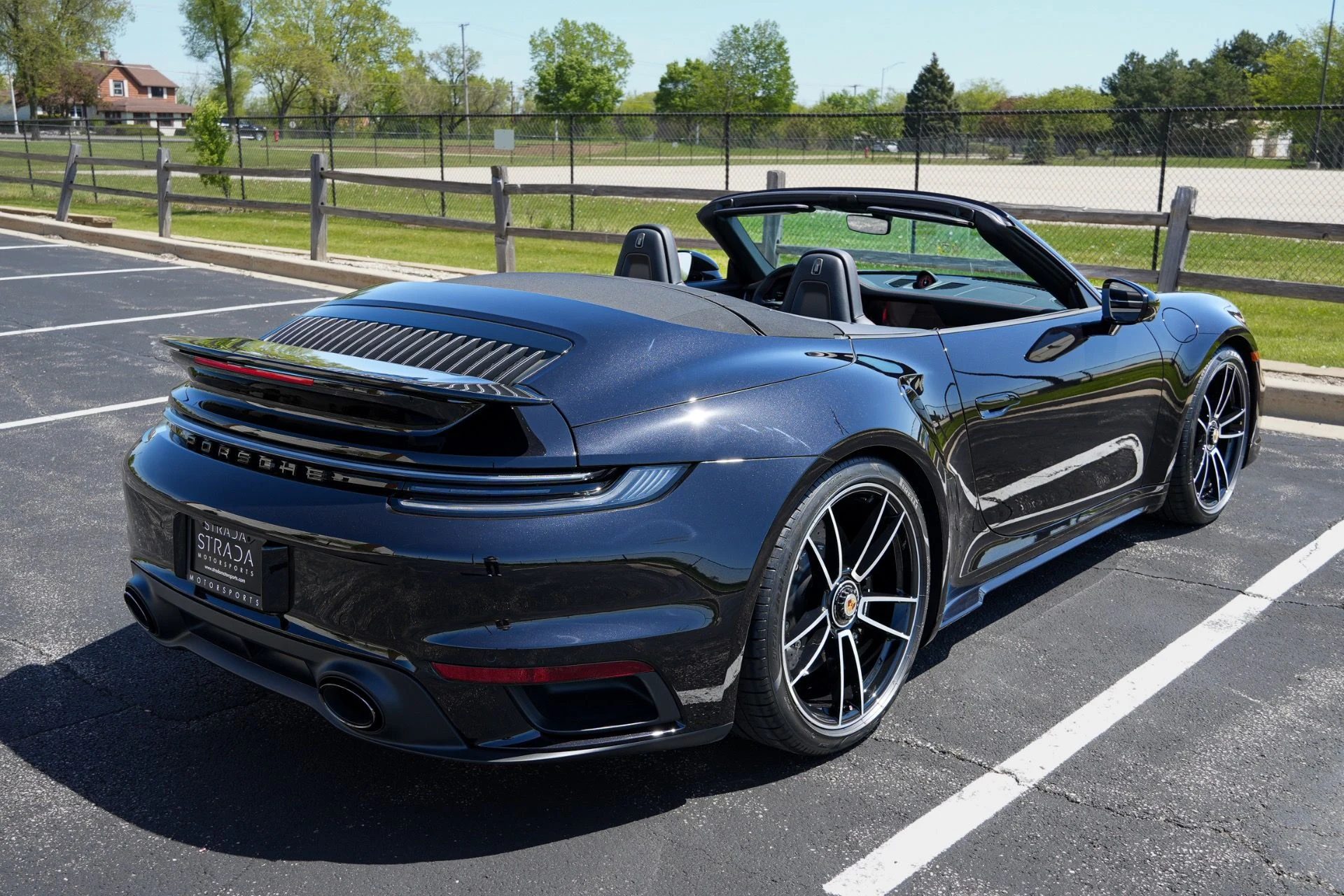 mph012_2374419196_Used_2021_Porsche_911_Turbo_S_1778707837_49b22fb557