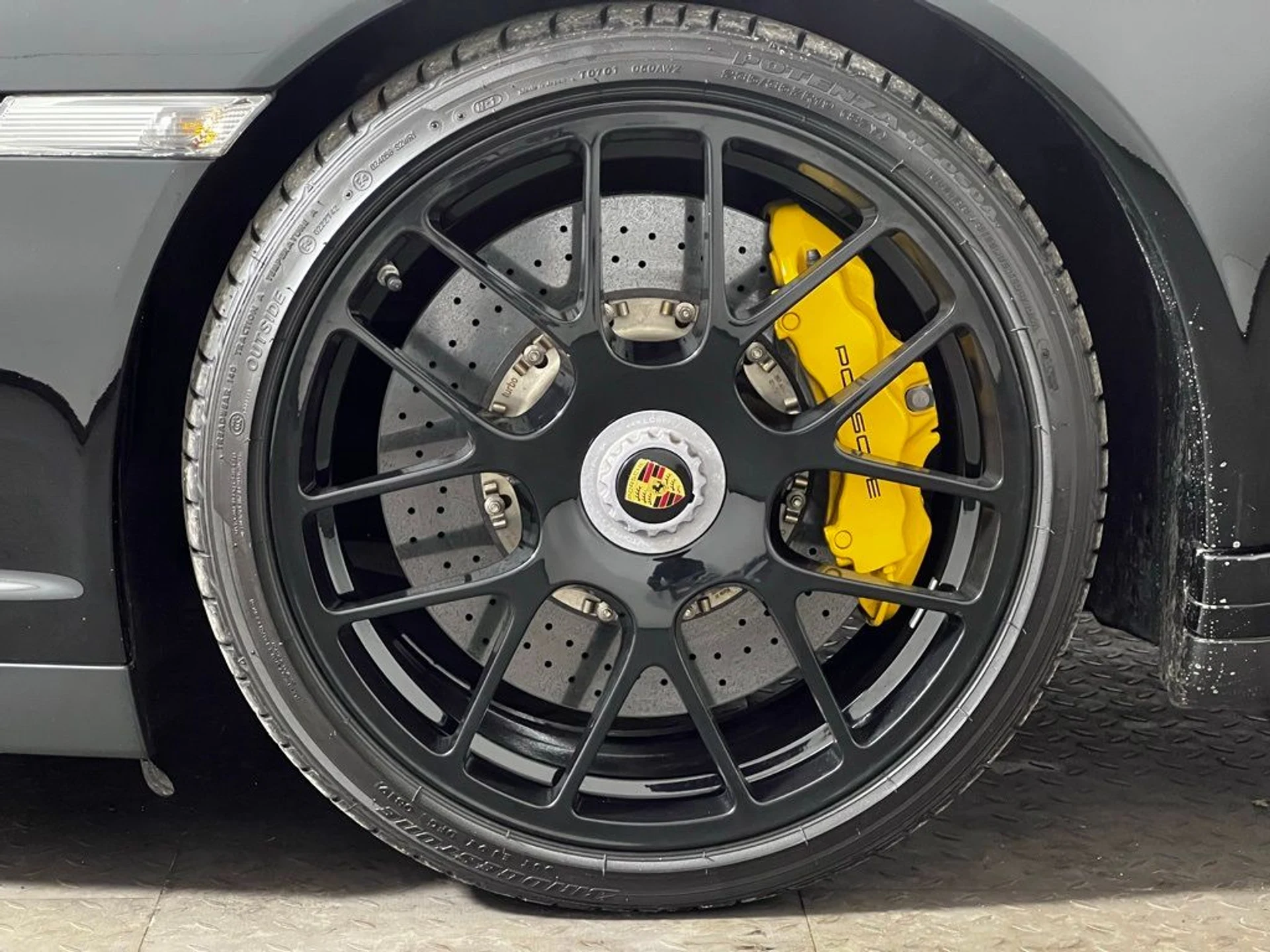 mph012_2375212403_e3110c3f09a643200a6ab2e001abff3e_5bc10ae362